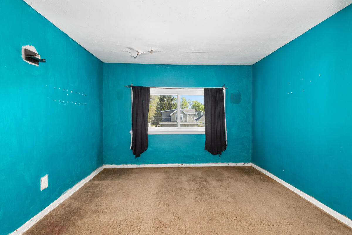 834 Adams Street SE Grand Rapids MI 49507