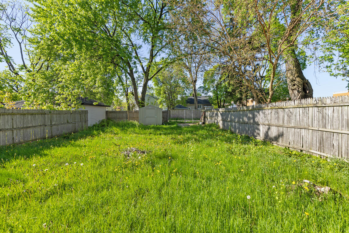 834 Adams Street SE Grand Rapids MI 49507