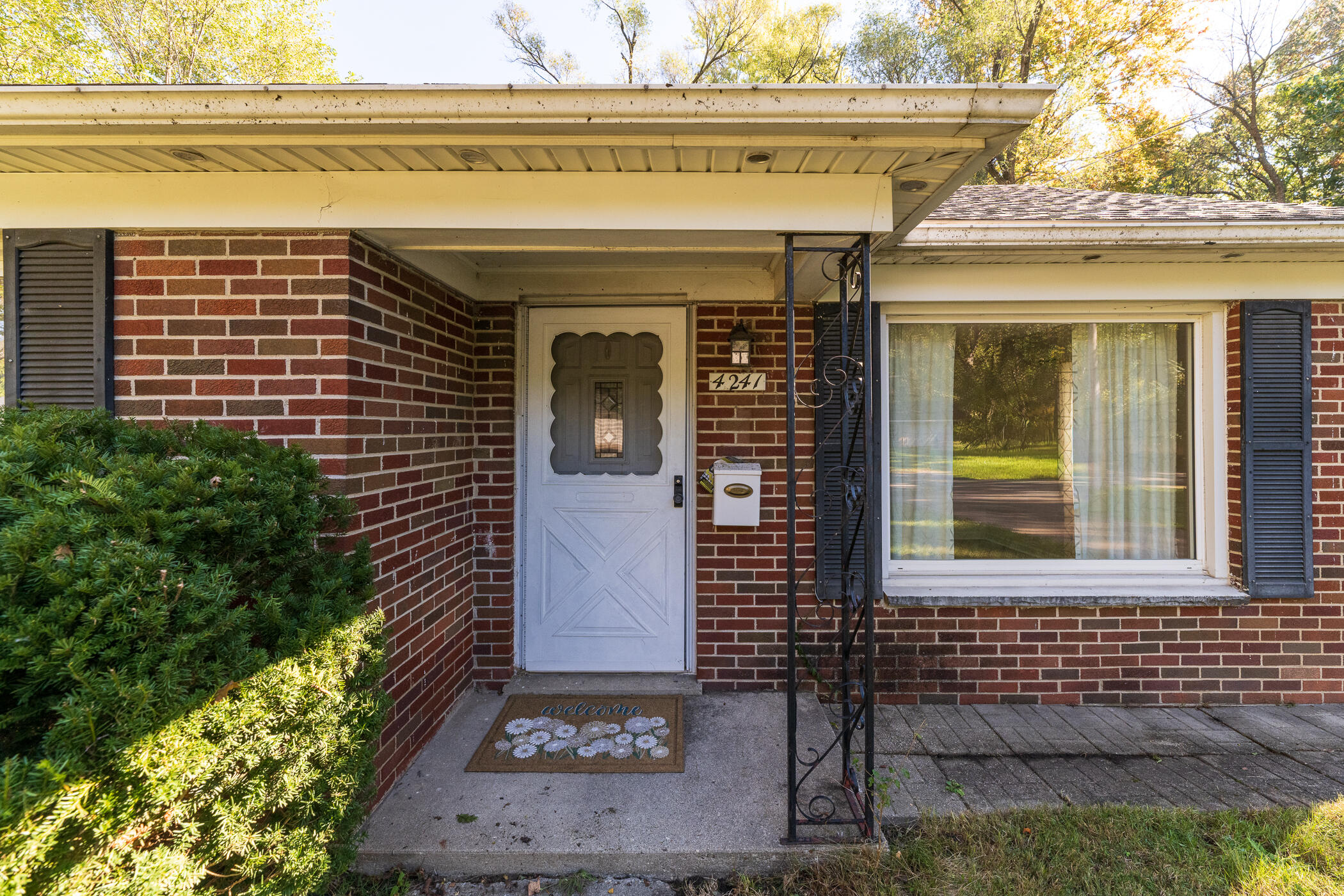 4241 Pembrook Street Kalamazoo MI 49008
