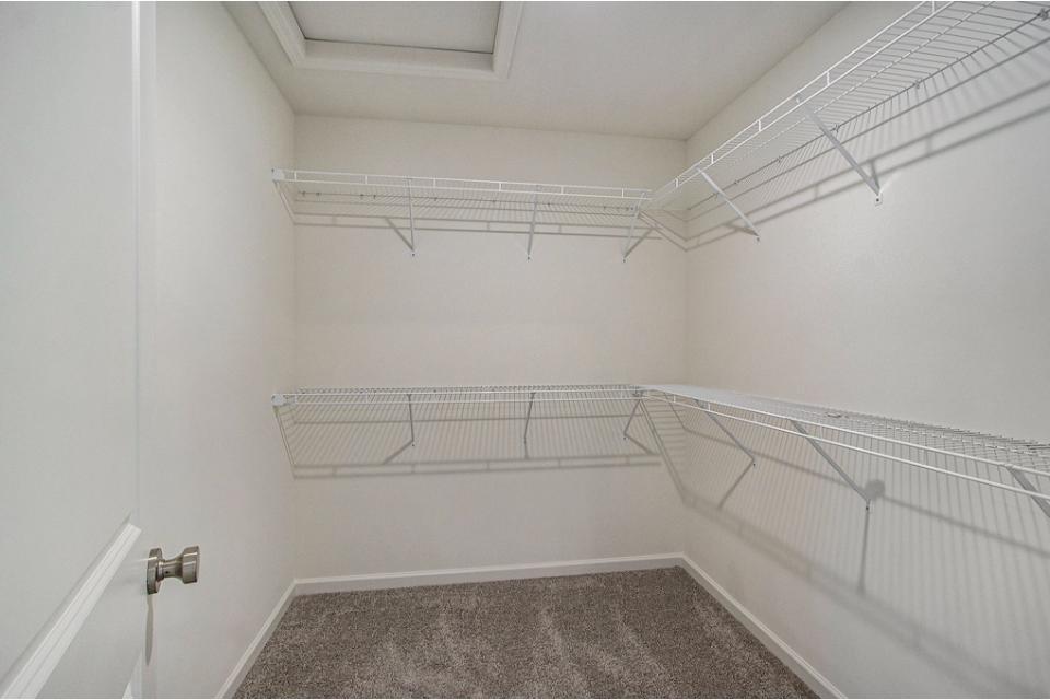 8412 Knotty Pine Lane Kalamazoo MI 49009