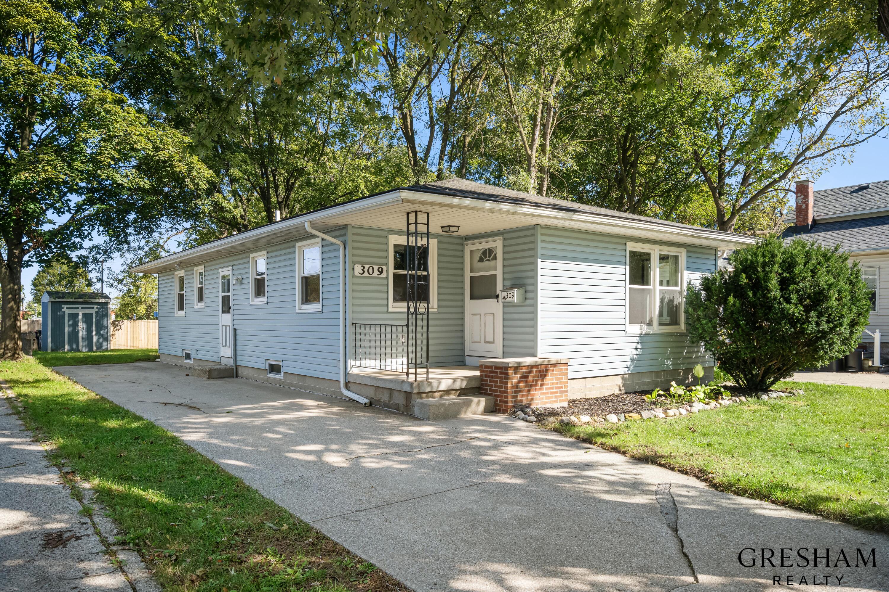 309 E 12th Street Holland MI 49423