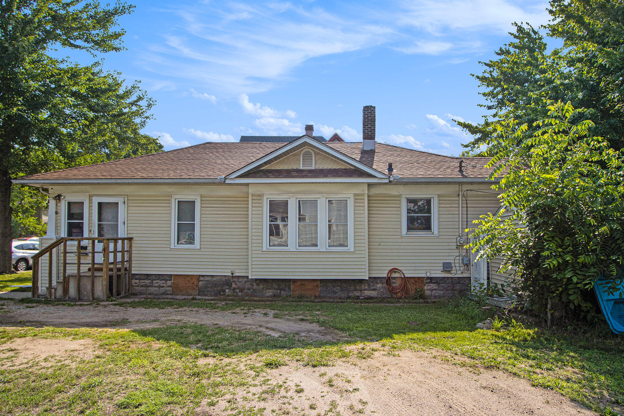 1028 Clinton Avenue Kalamazoo MI 49001