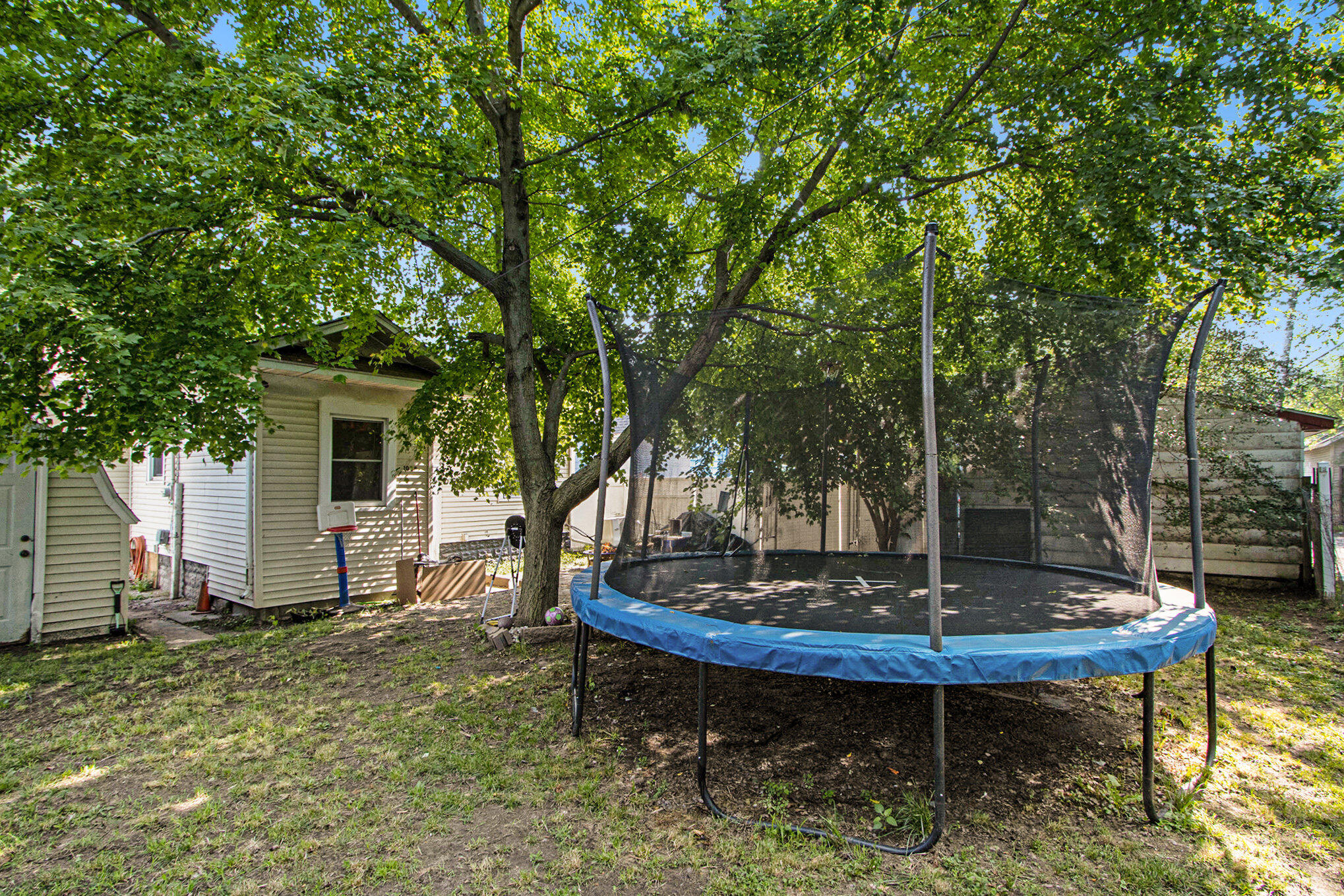 1028 Clinton Avenue Kalamazoo MI 49001