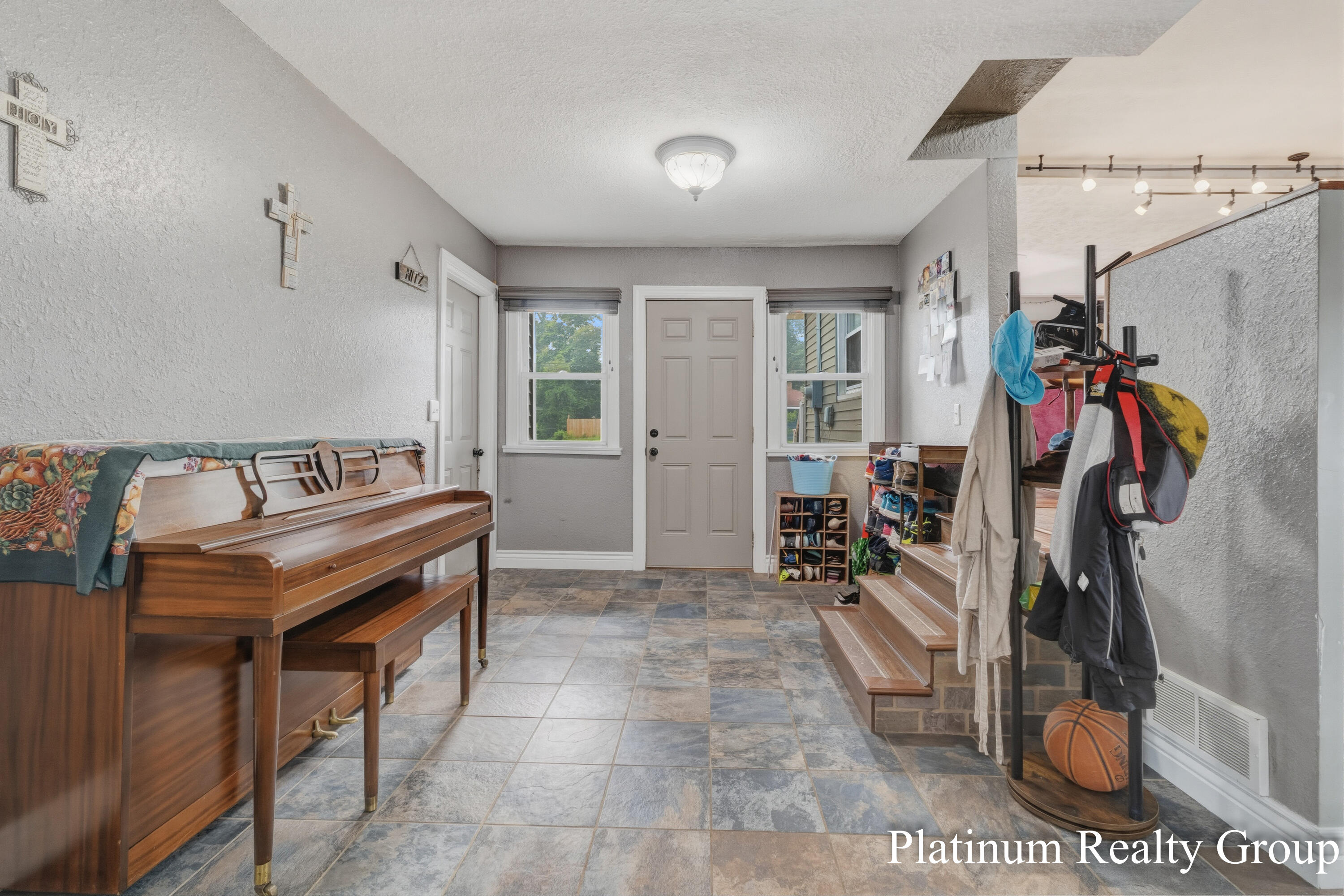 1519 Hansen Street Muskegon MI 49445