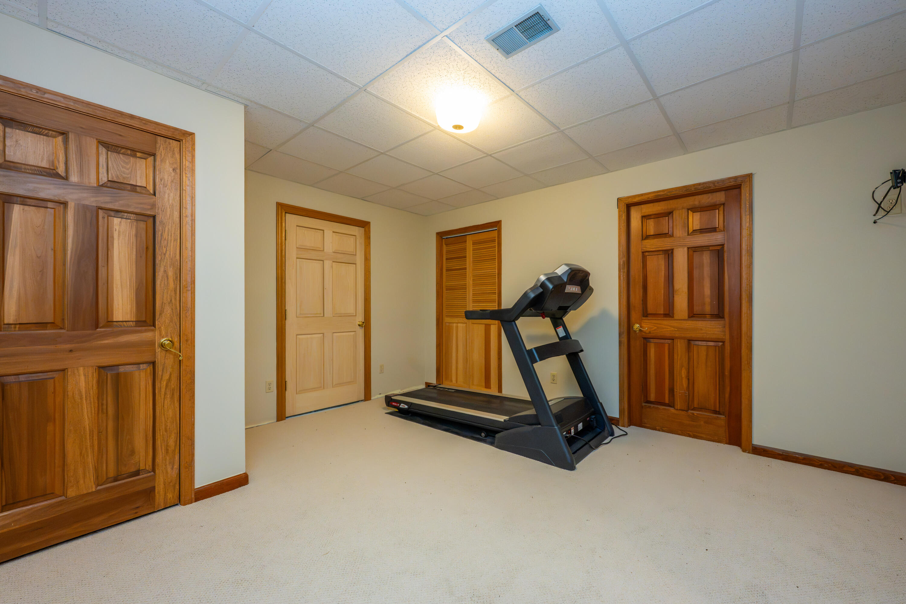 31401 Middle Crossing Road Dowagiac MI 49047