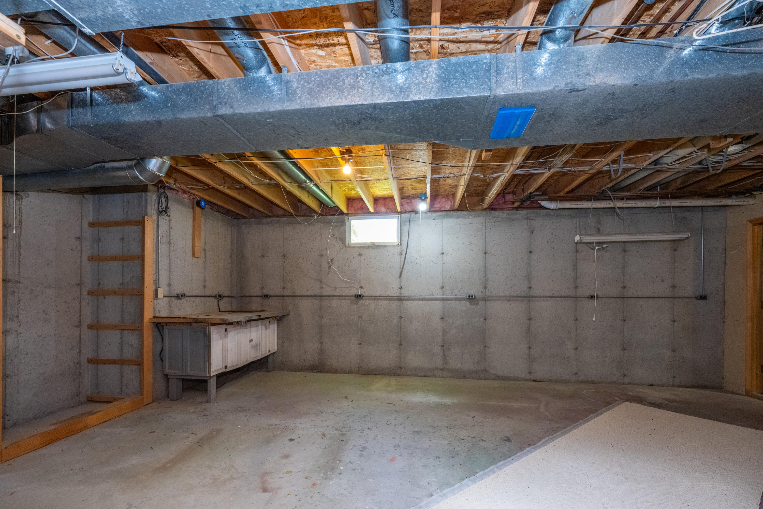 31401 Middle Crossing Road Dowagiac MI 49047