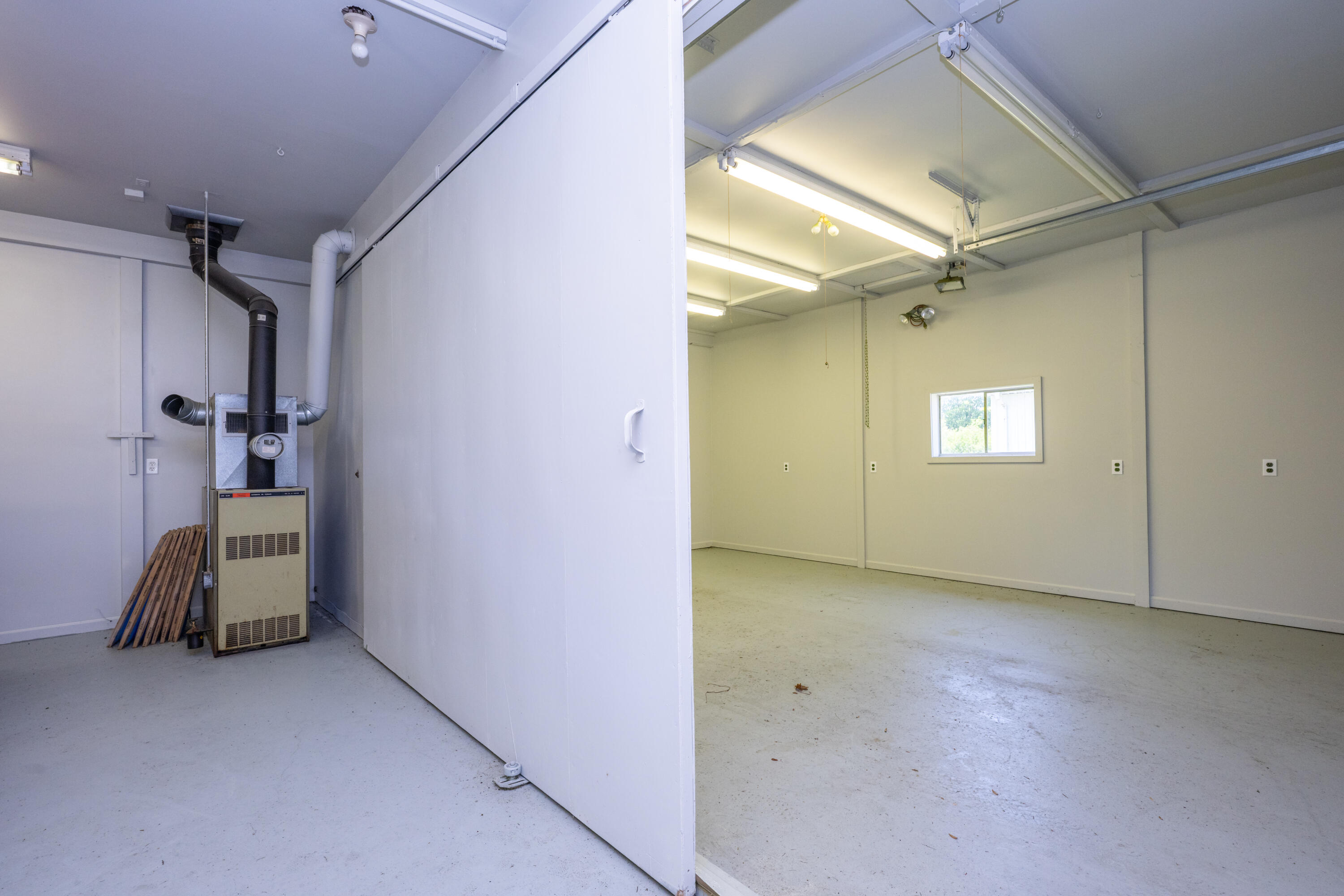31401 Middle Crossing Road Dowagiac MI 49047