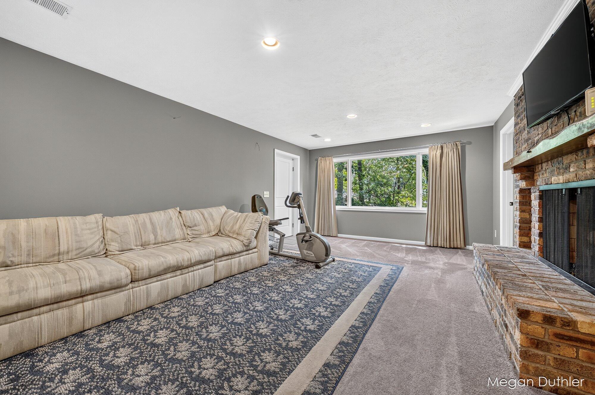 2146 Ontonagon Avenue SE Grand Rapids MI 49506