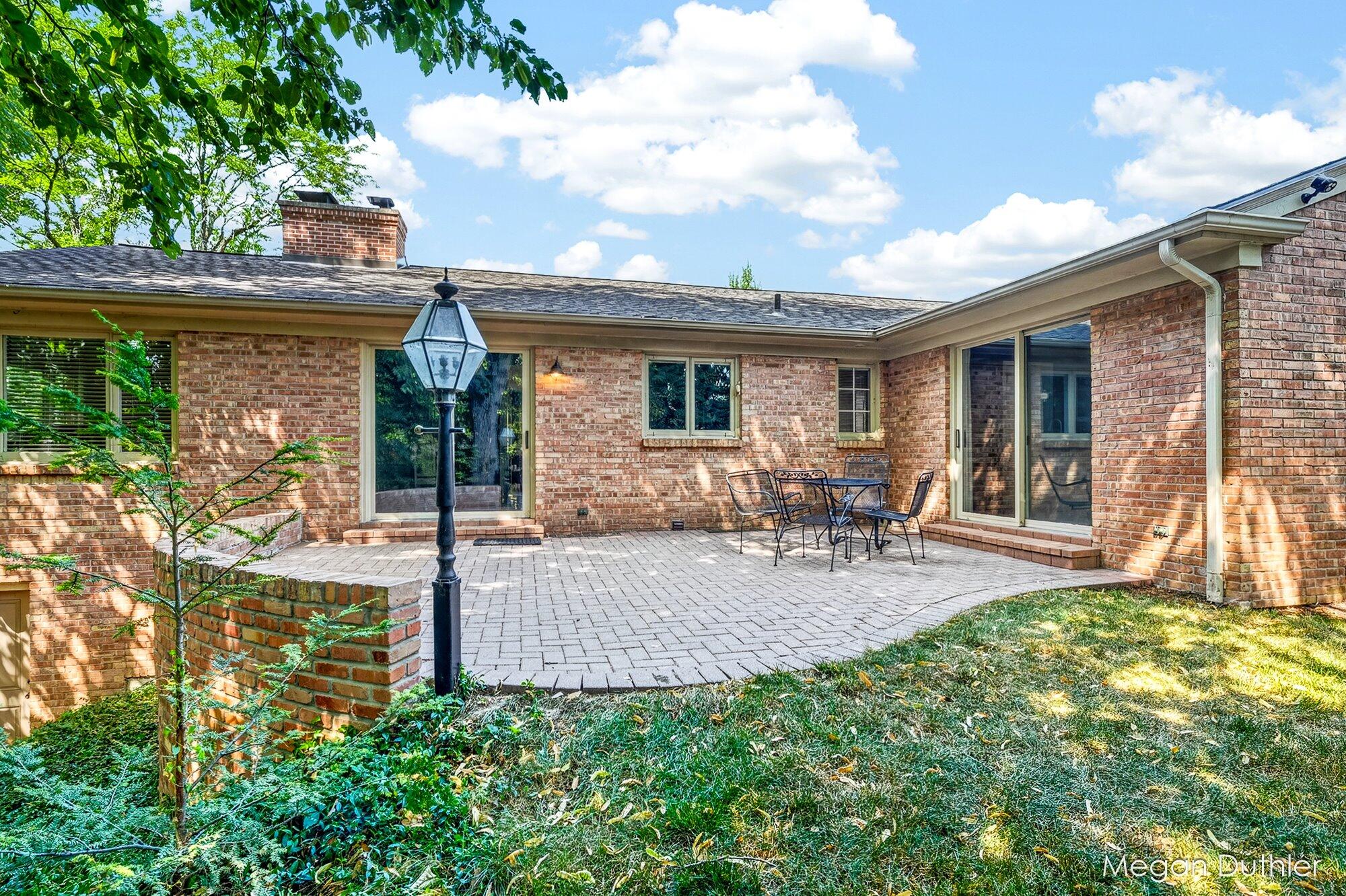 2146 Ontonagon Avenue SE Grand Rapids MI 49506