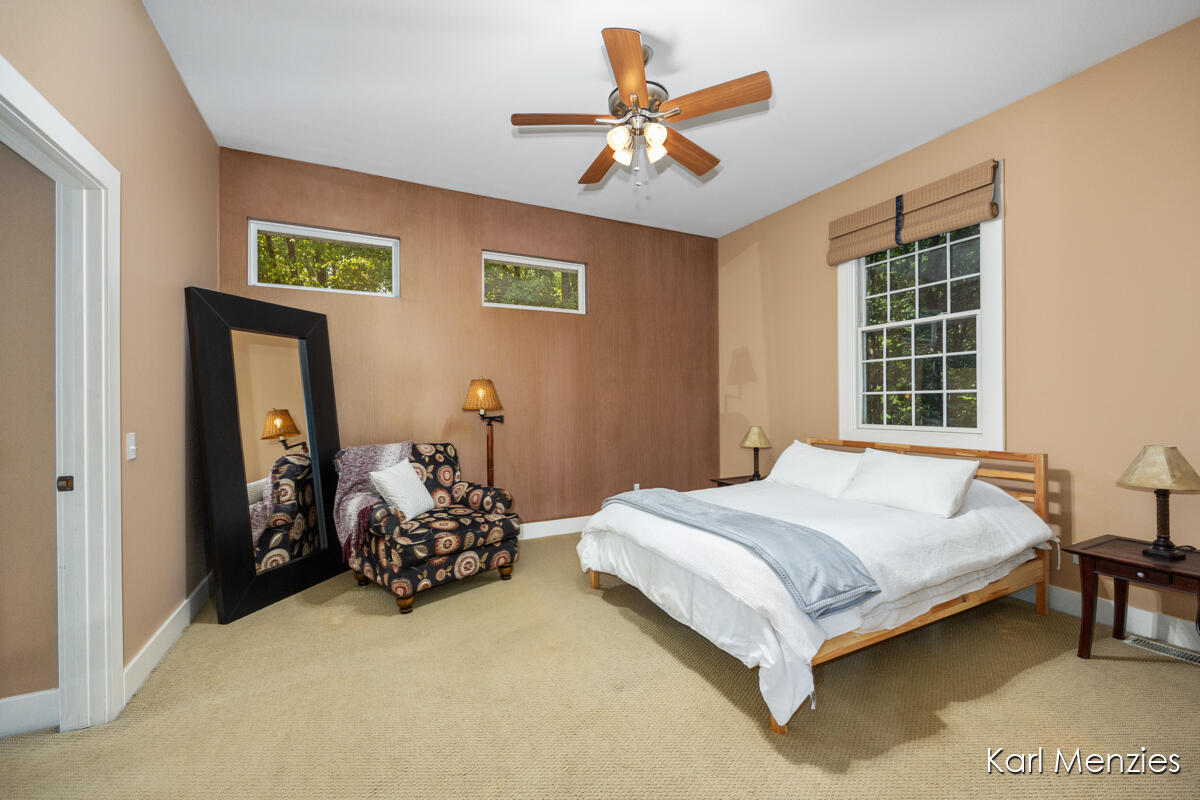 1290 Cramton Avenue NE Ada MI 49301