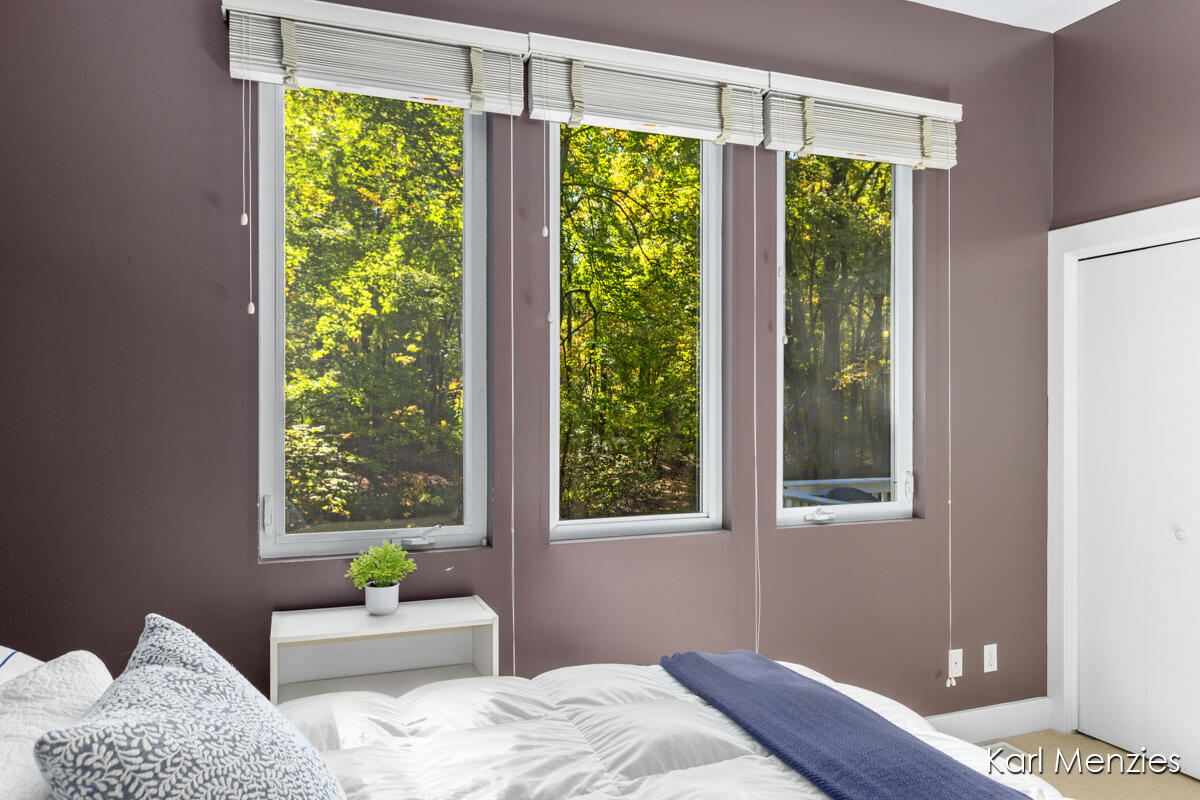 1290 Cramton Avenue NE Ada MI 49301