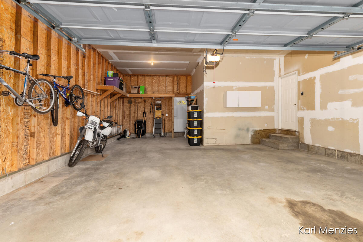 1290 Cramton Avenue NE Ada MI 49301