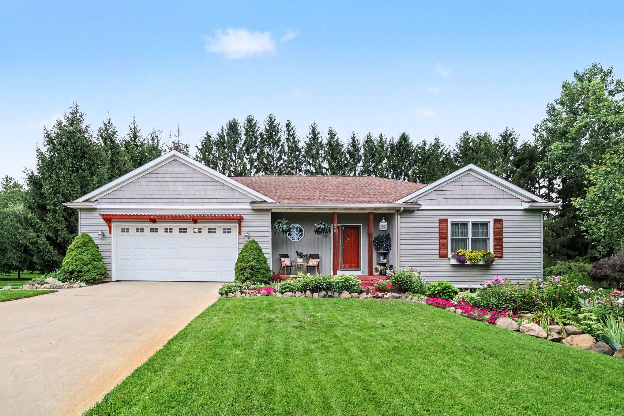 325 Grant Street Hopkins MI 49328