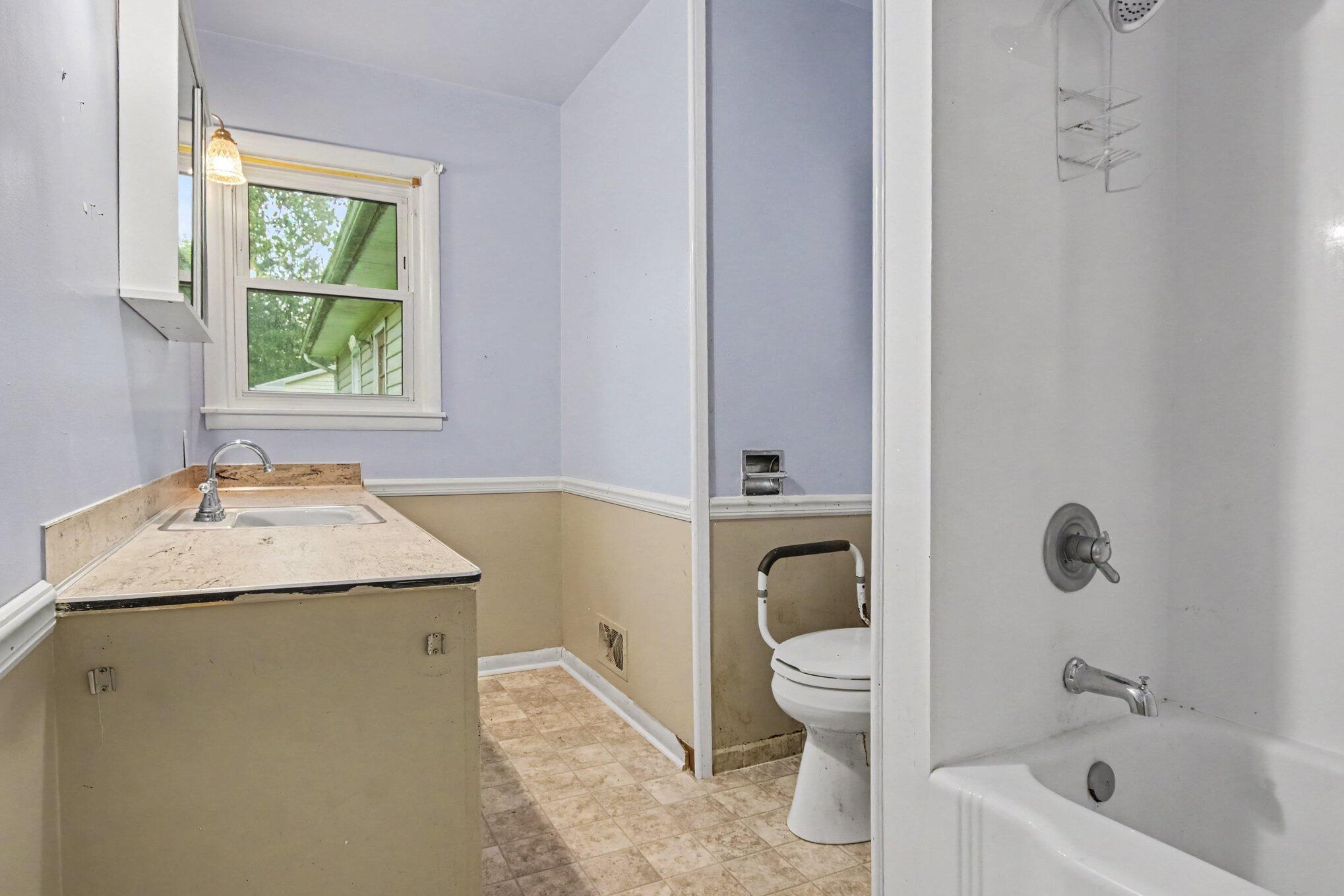 2302 W Milham Avenue Portage MI 49024