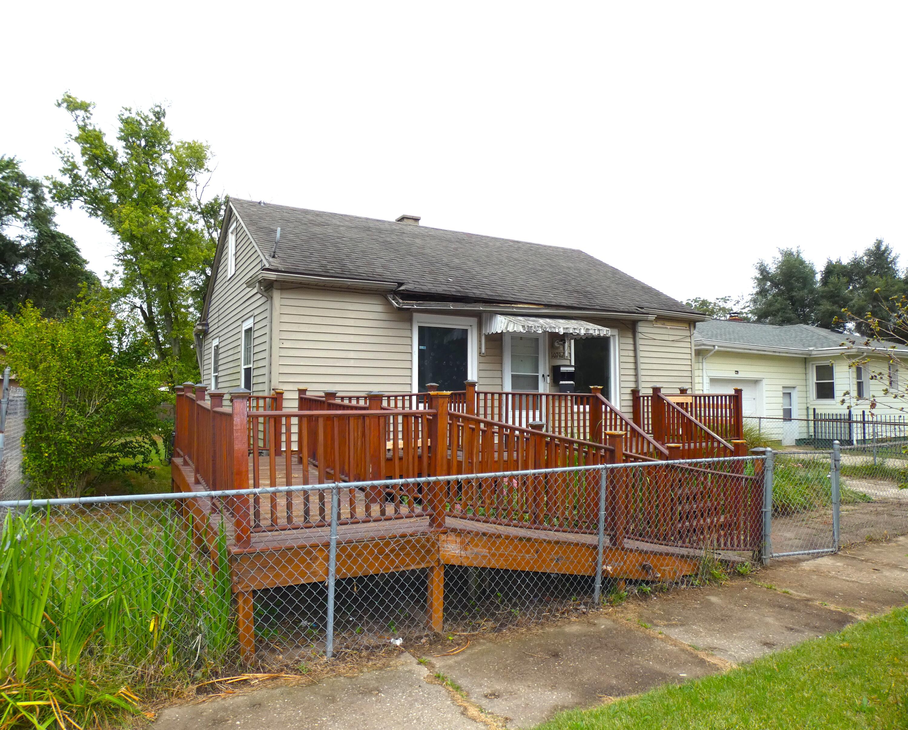 1079 Hurd Avenue Benton Harbor MI 49022