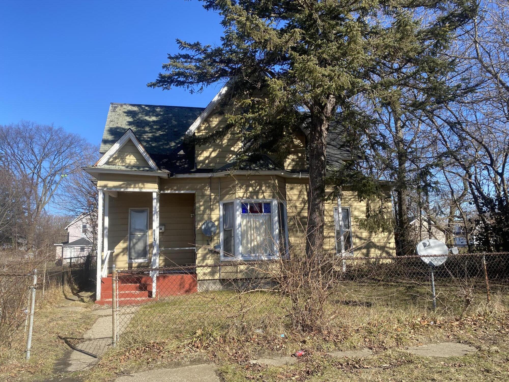 309 High Street Benton Harbor MI 49022