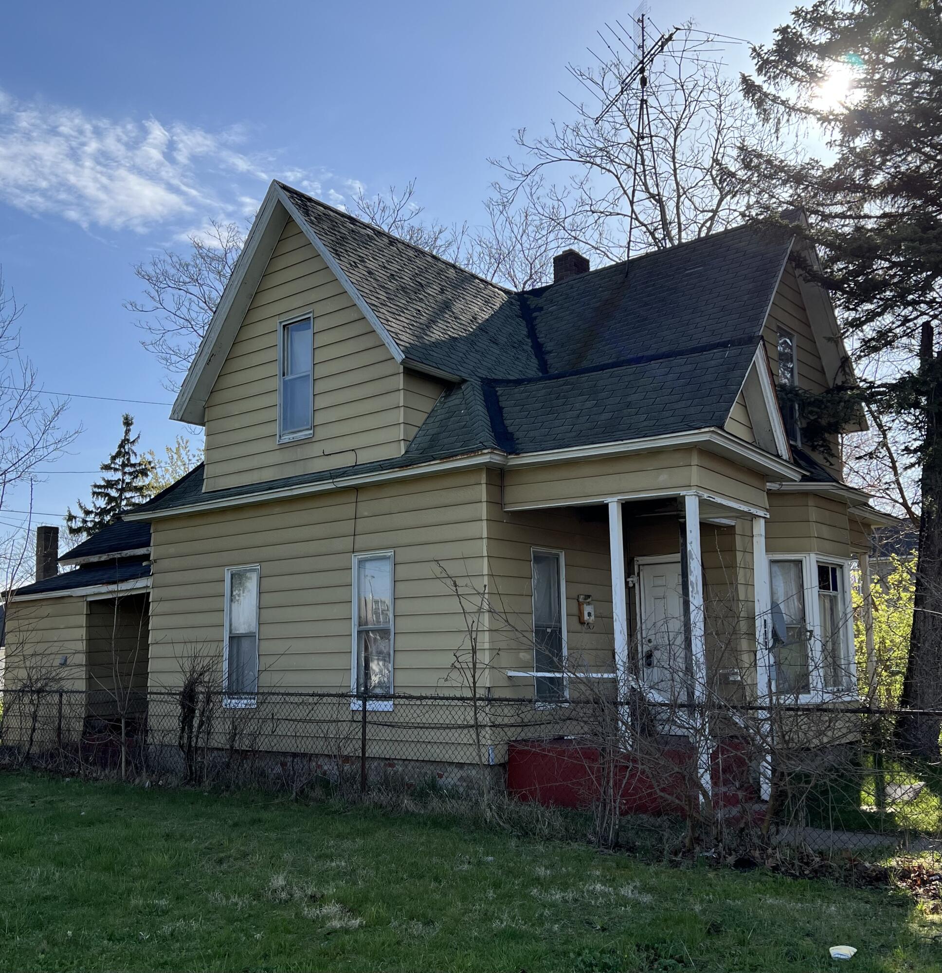 309 High Street Benton Harbor MI 49022