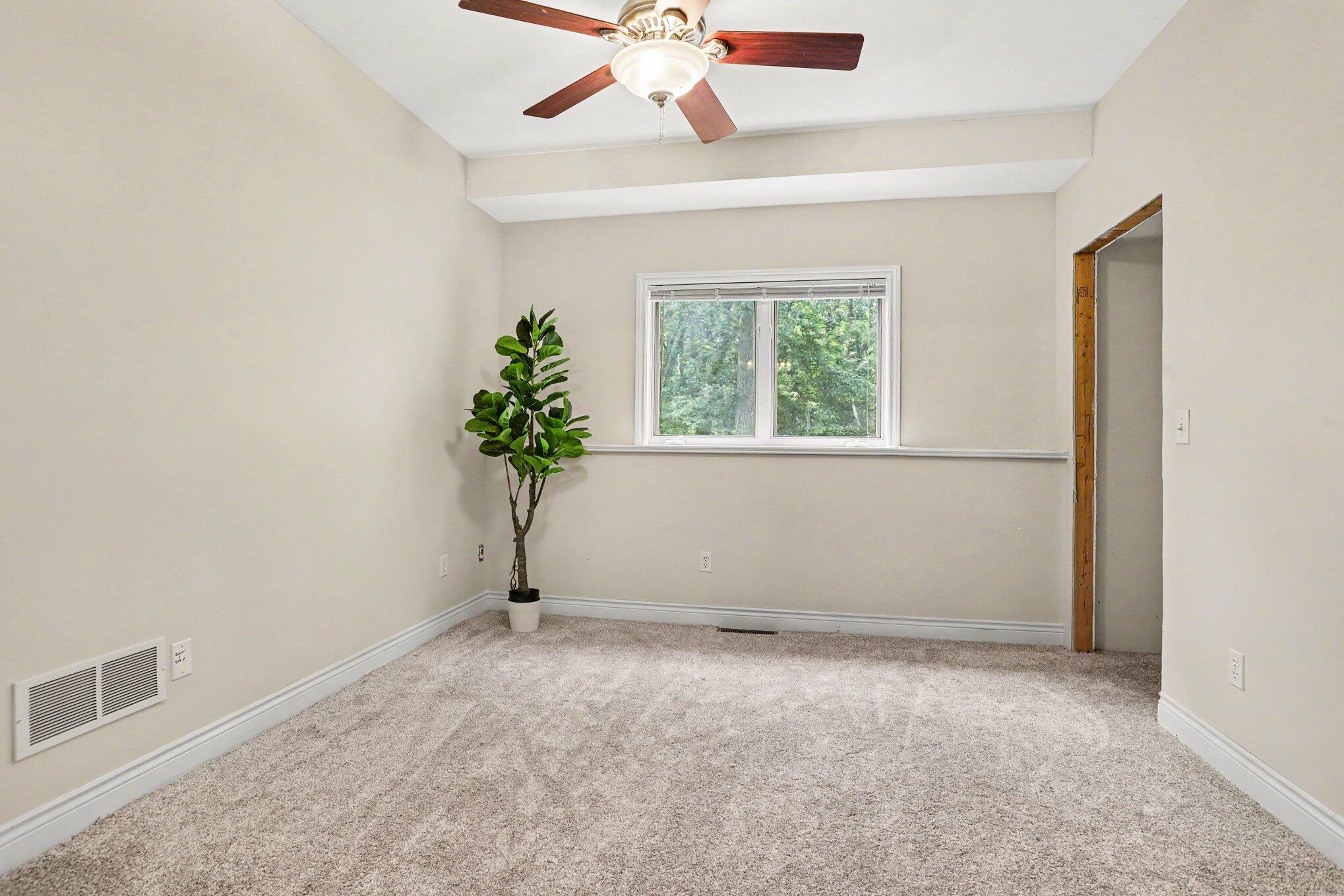 4356 E E Avenue Kalamazoo MI 49004