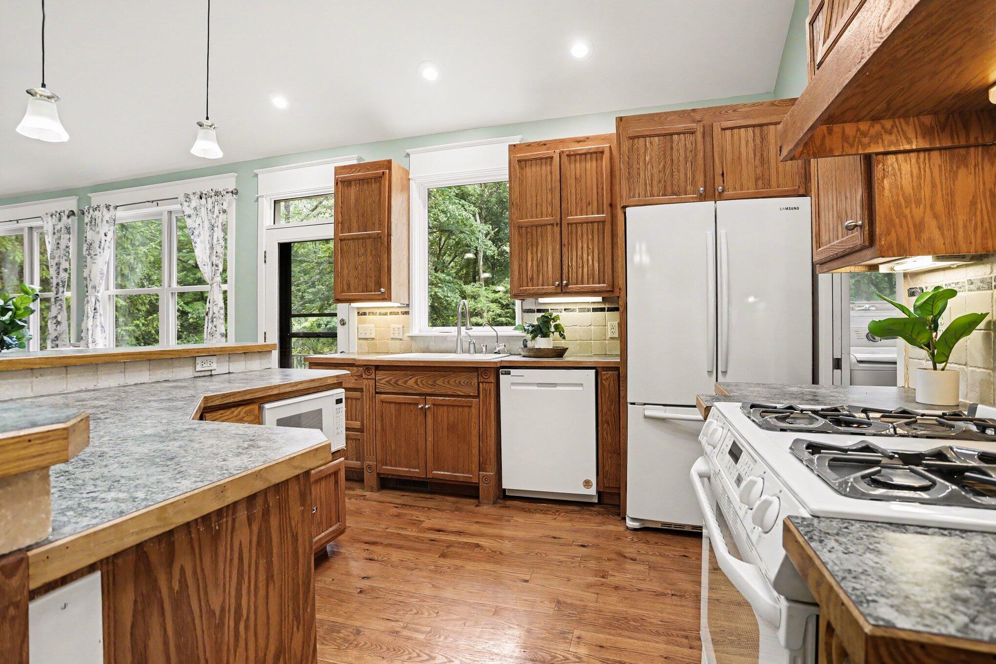 4356 E E Avenue Kalamazoo MI 49004