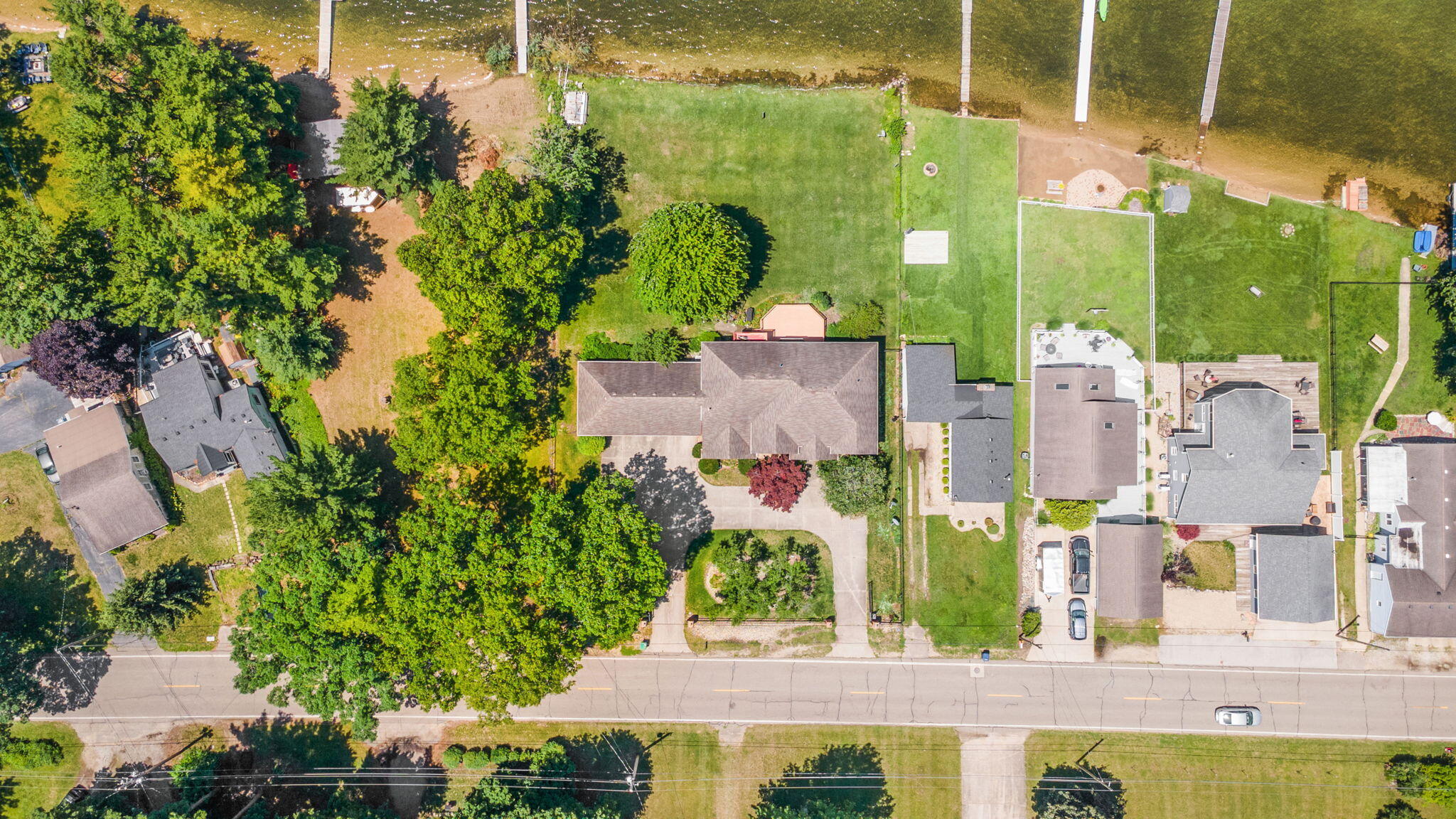 2647 Lake Shore Drive Niles MI 49120