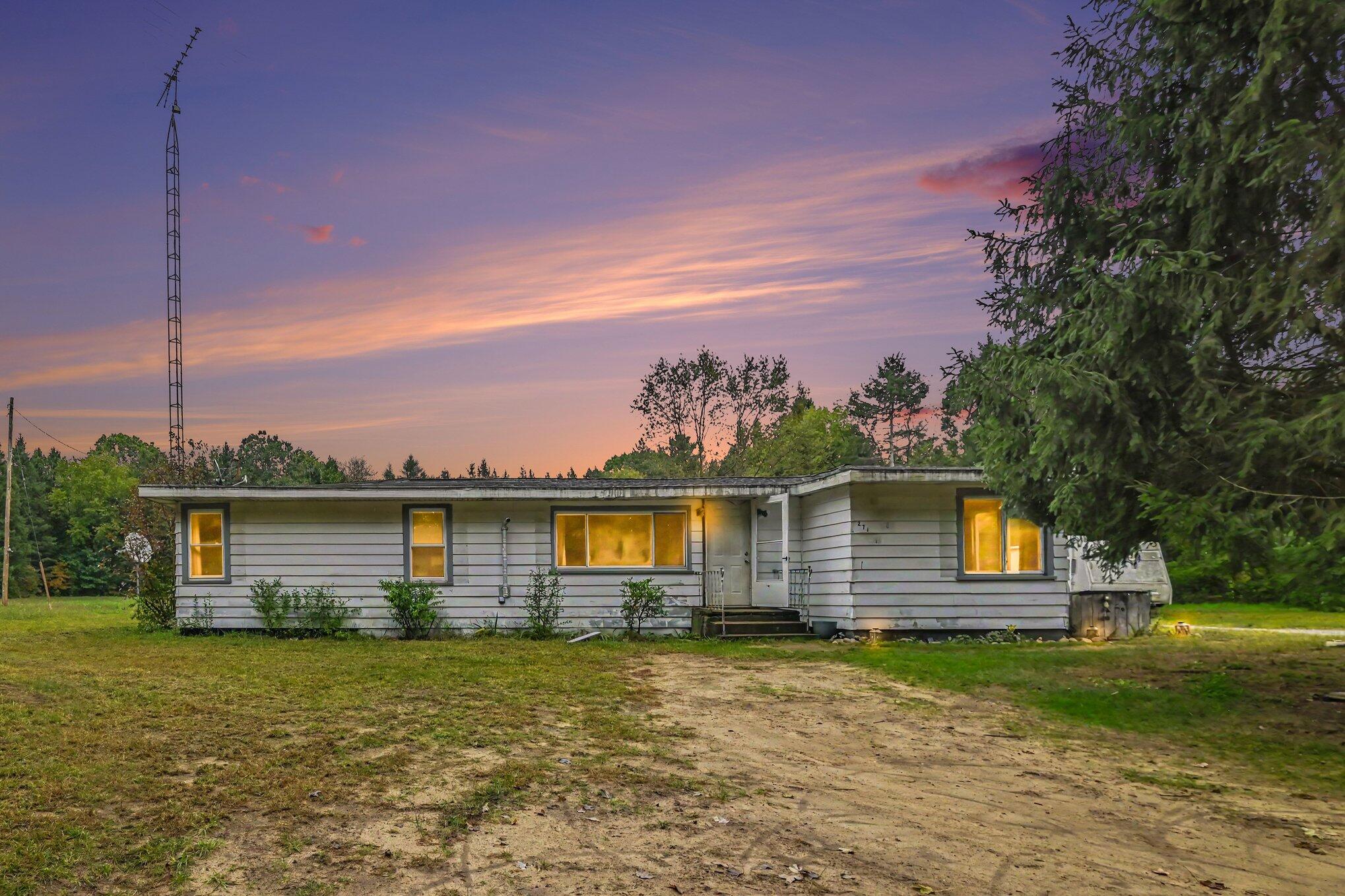 271 66th Street South Haven MI 49090