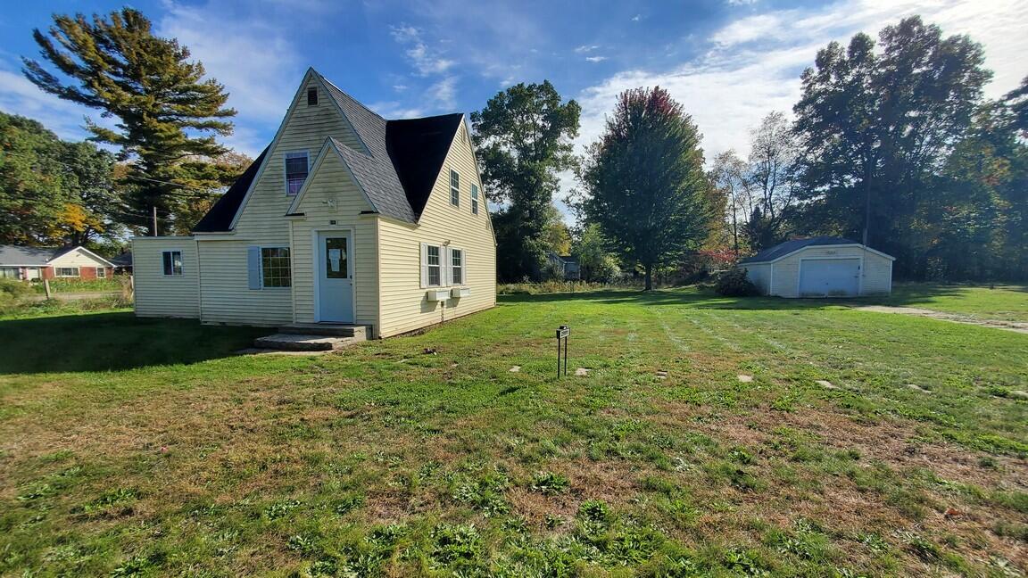 2991 Violet Avenue Muskegon MI 49442