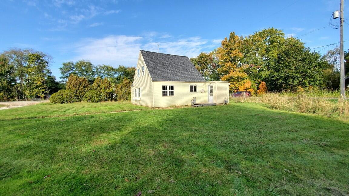 2991 Violet Avenue Muskegon MI 49442