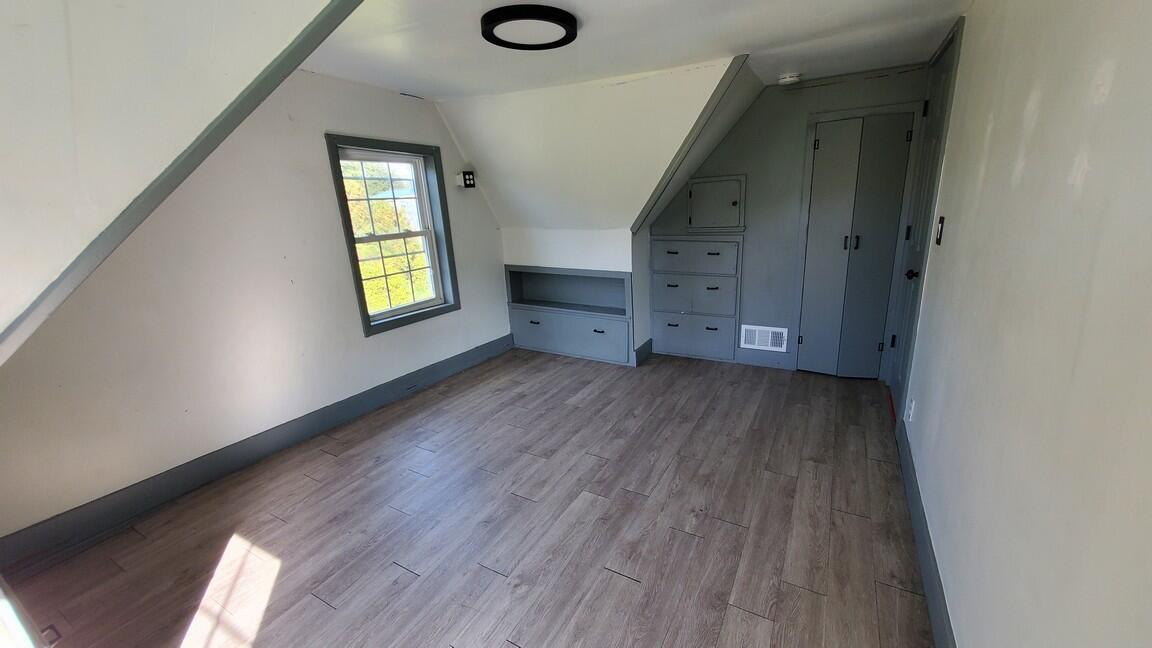 2991 Violet Avenue Muskegon MI 49442