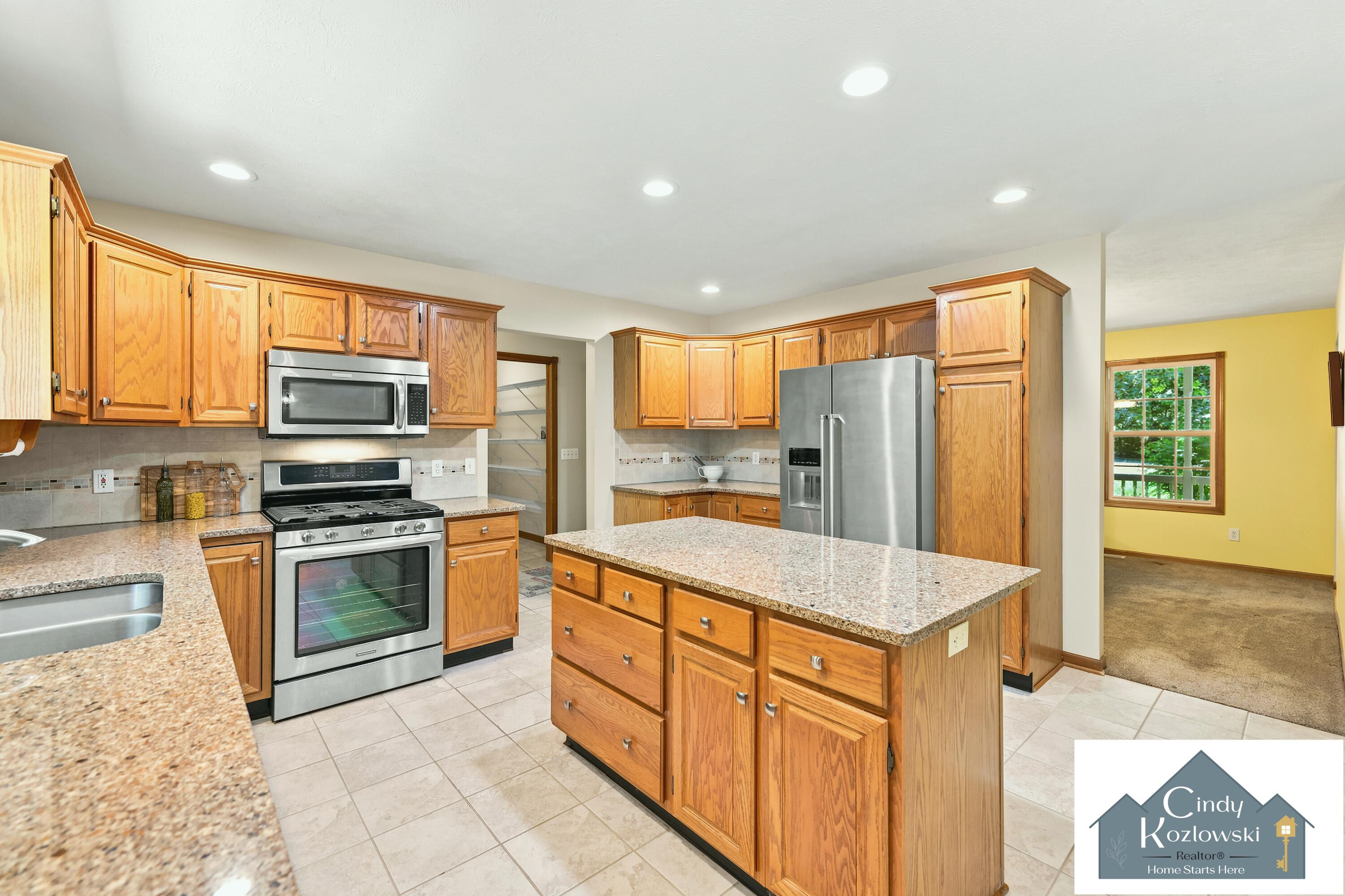 4959 Brookestone Drive NE Rockford MI 49341