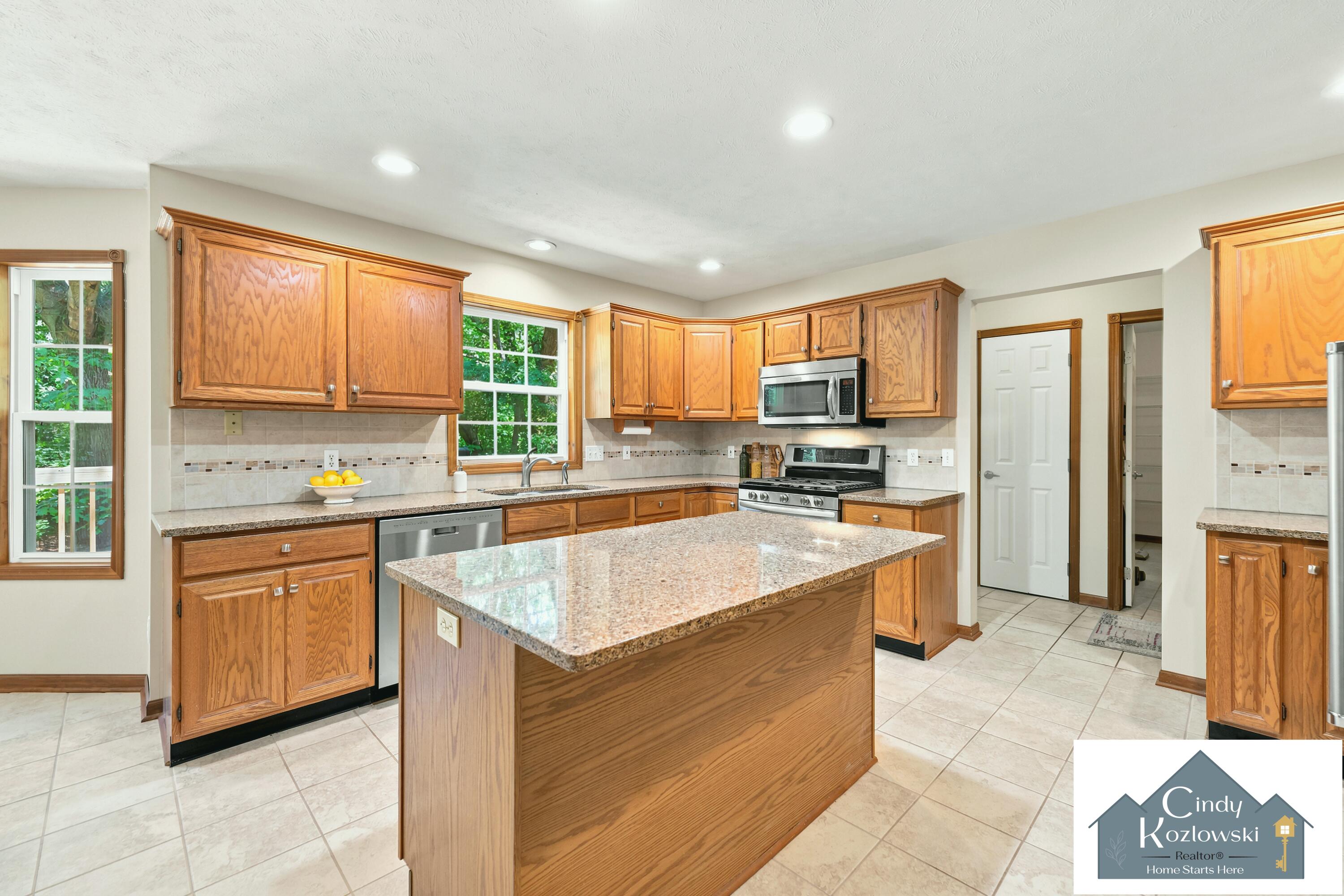 4959 Brookestone Drive NE Rockford MI 49341