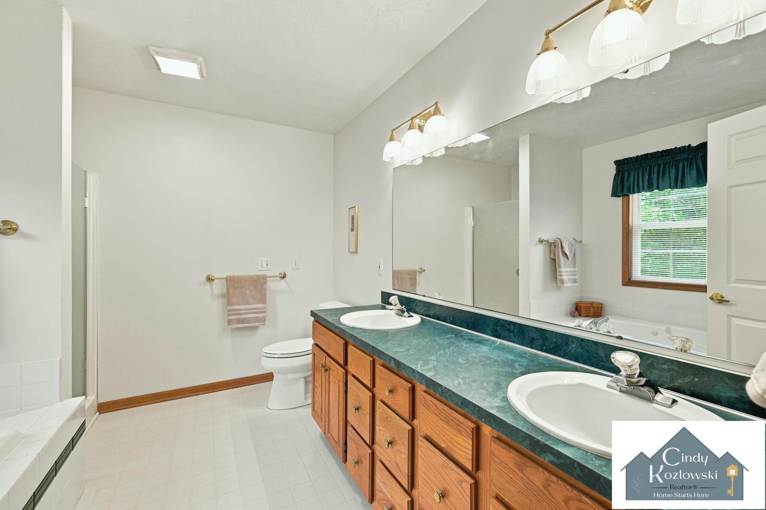 4959 Brookestone Drive NE Rockford MI 49341