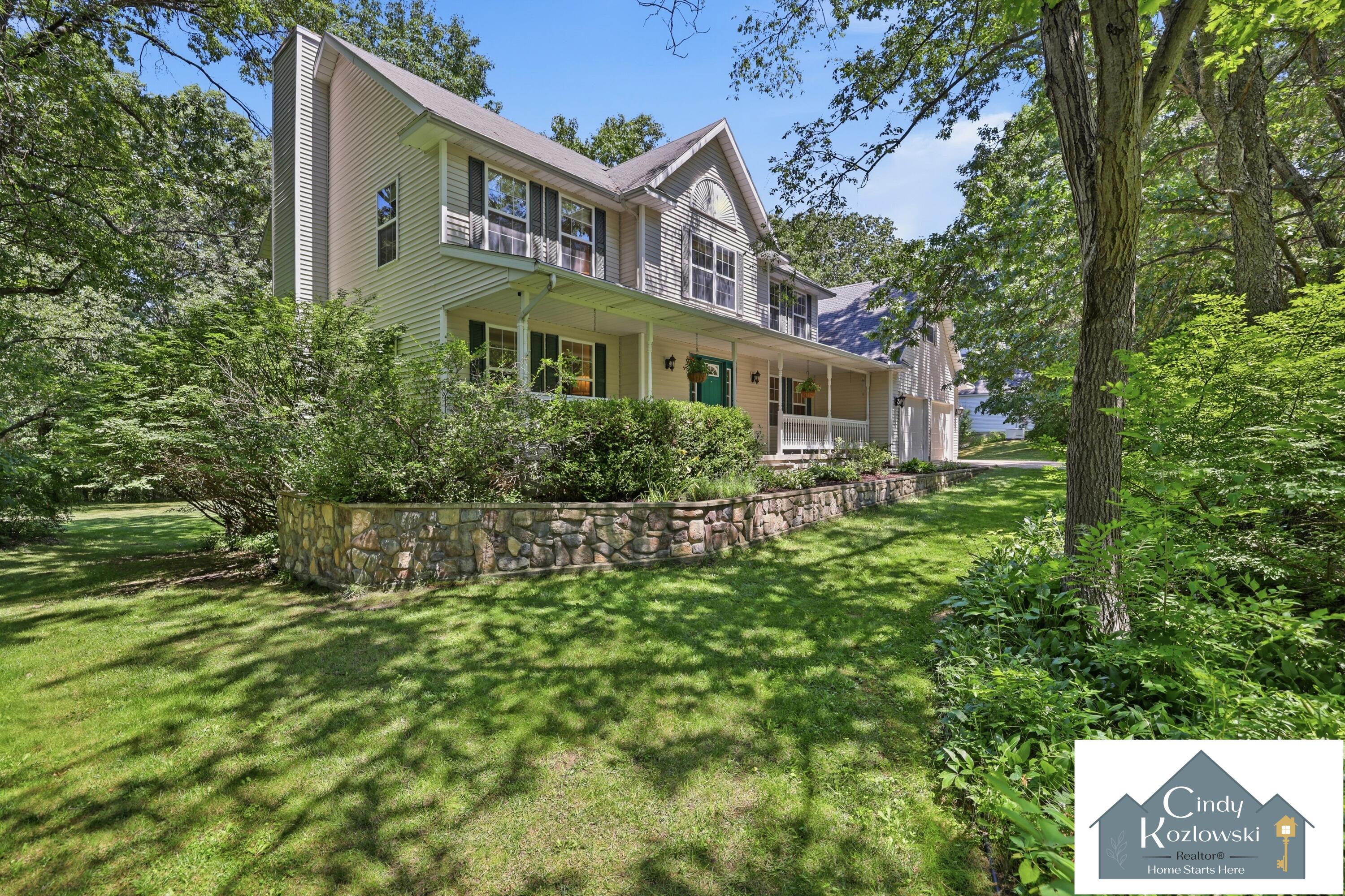4959 Brookestone Drive NE Rockford MI 49341