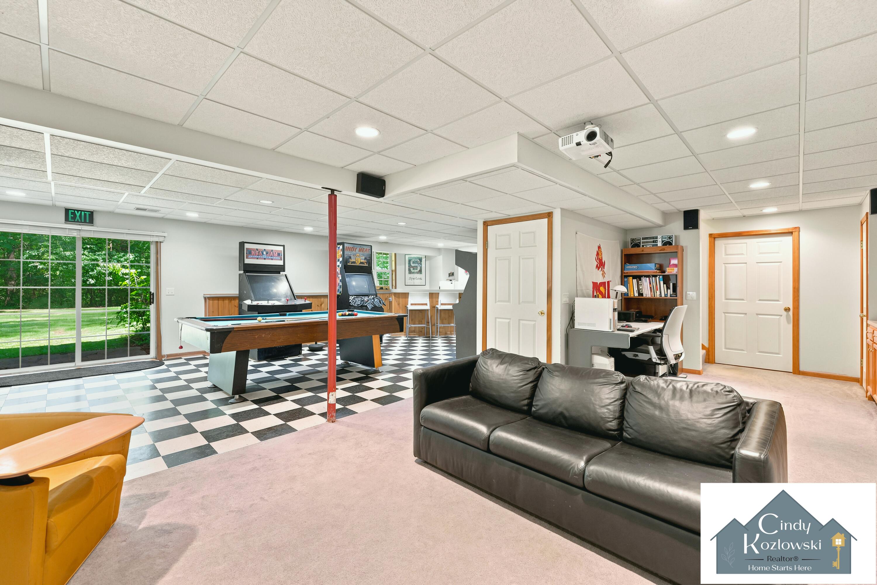 4959 Brookestone Drive NE Rockford MI 49341