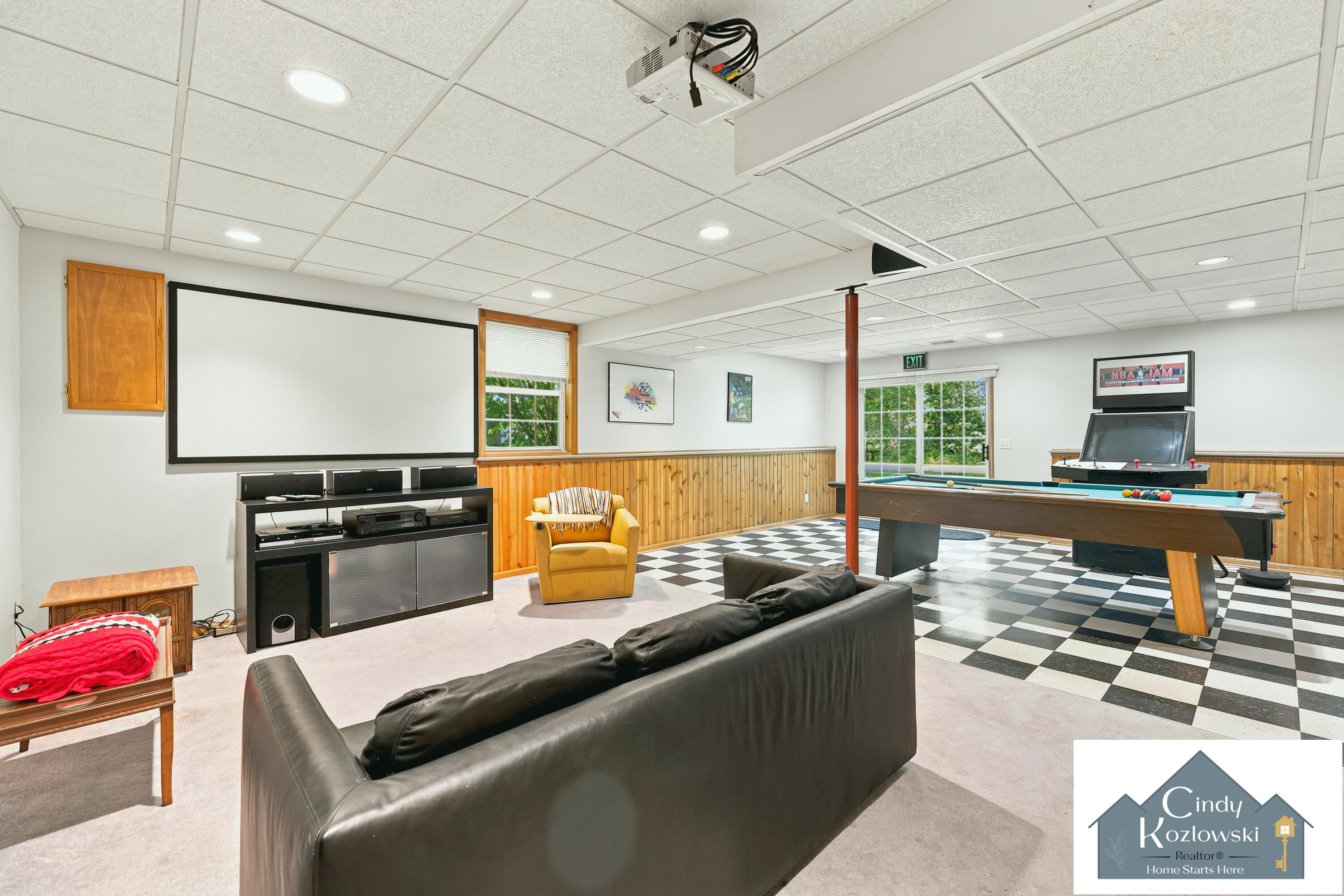 4959 Brookestone Drive NE Rockford MI 49341