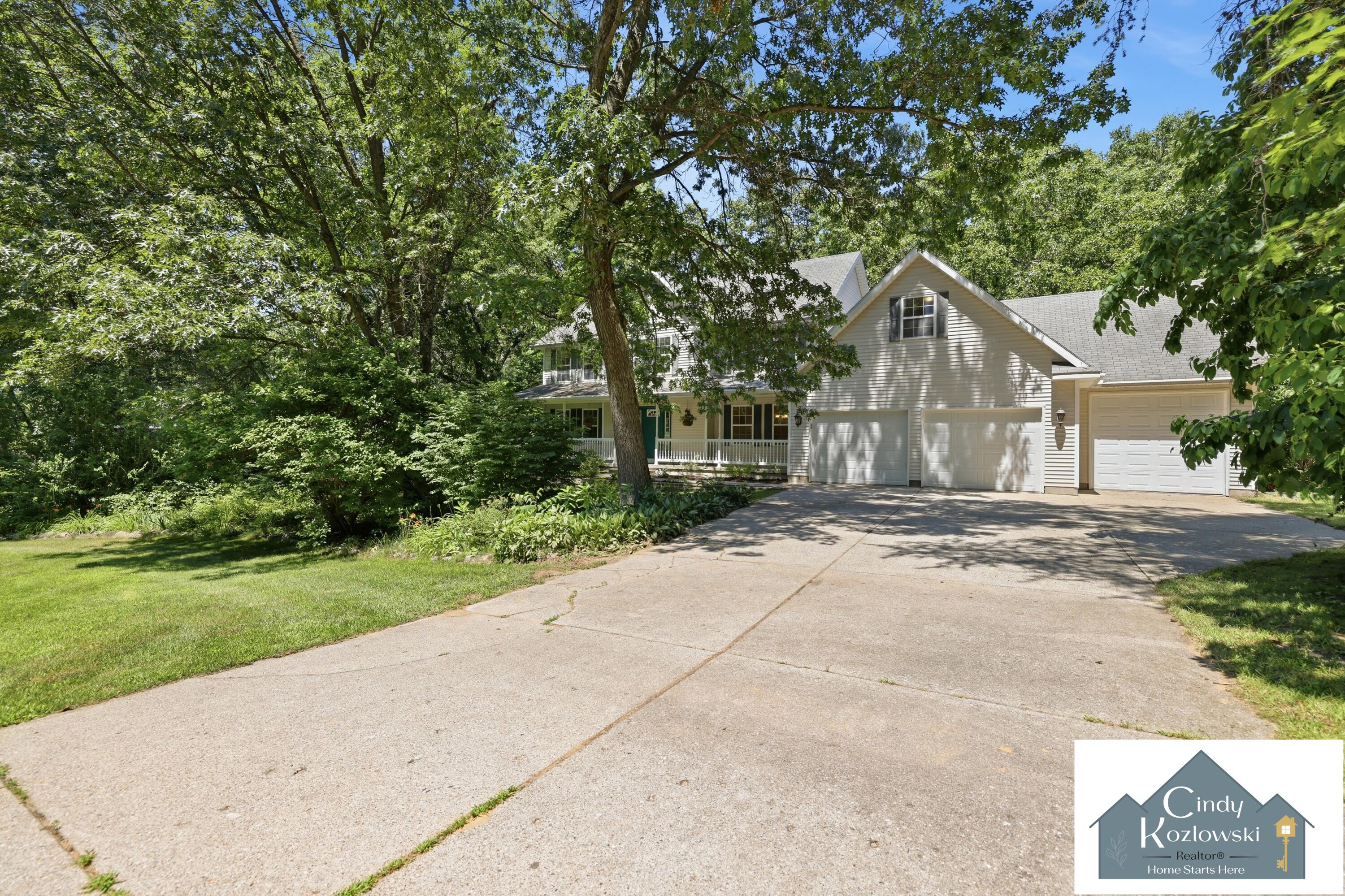 4959 Brookestone Drive NE Rockford MI 49341