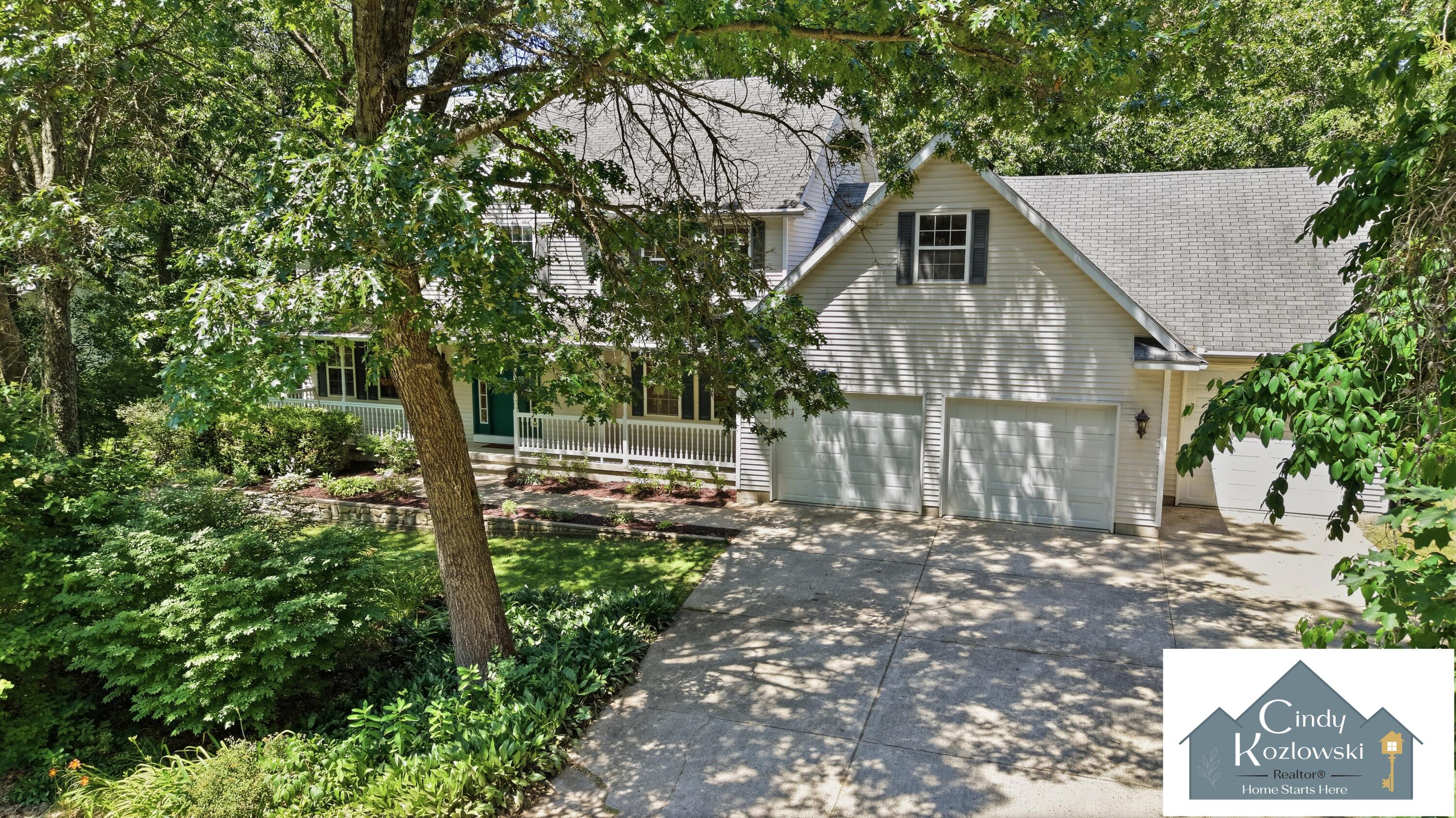 4959 Brookestone Drive NE Rockford MI 49341