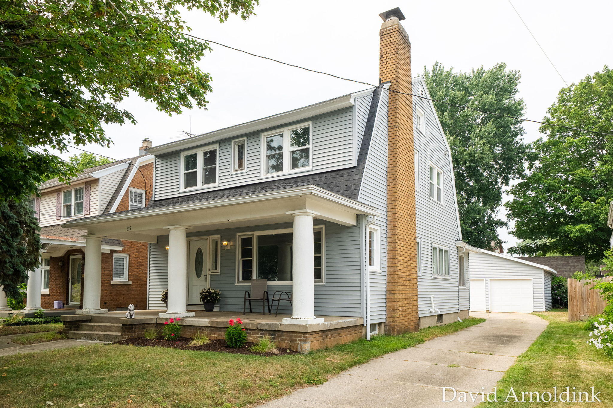 919 Myrtle Street NW Grand Rapids MI 49504
