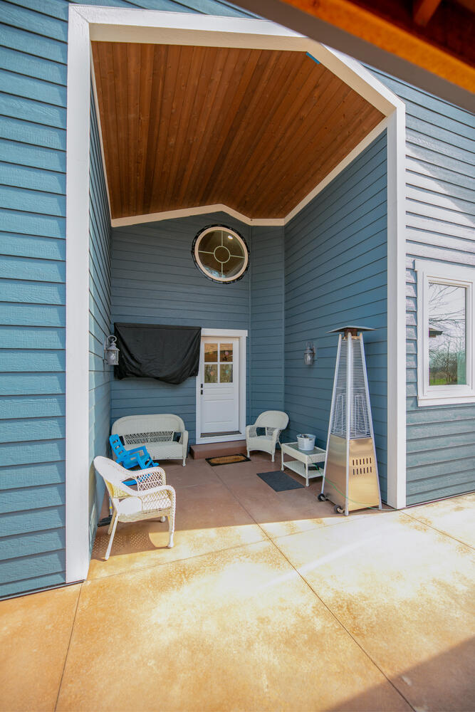 21373 Sail Bay Drive Cassopolis MI 49031