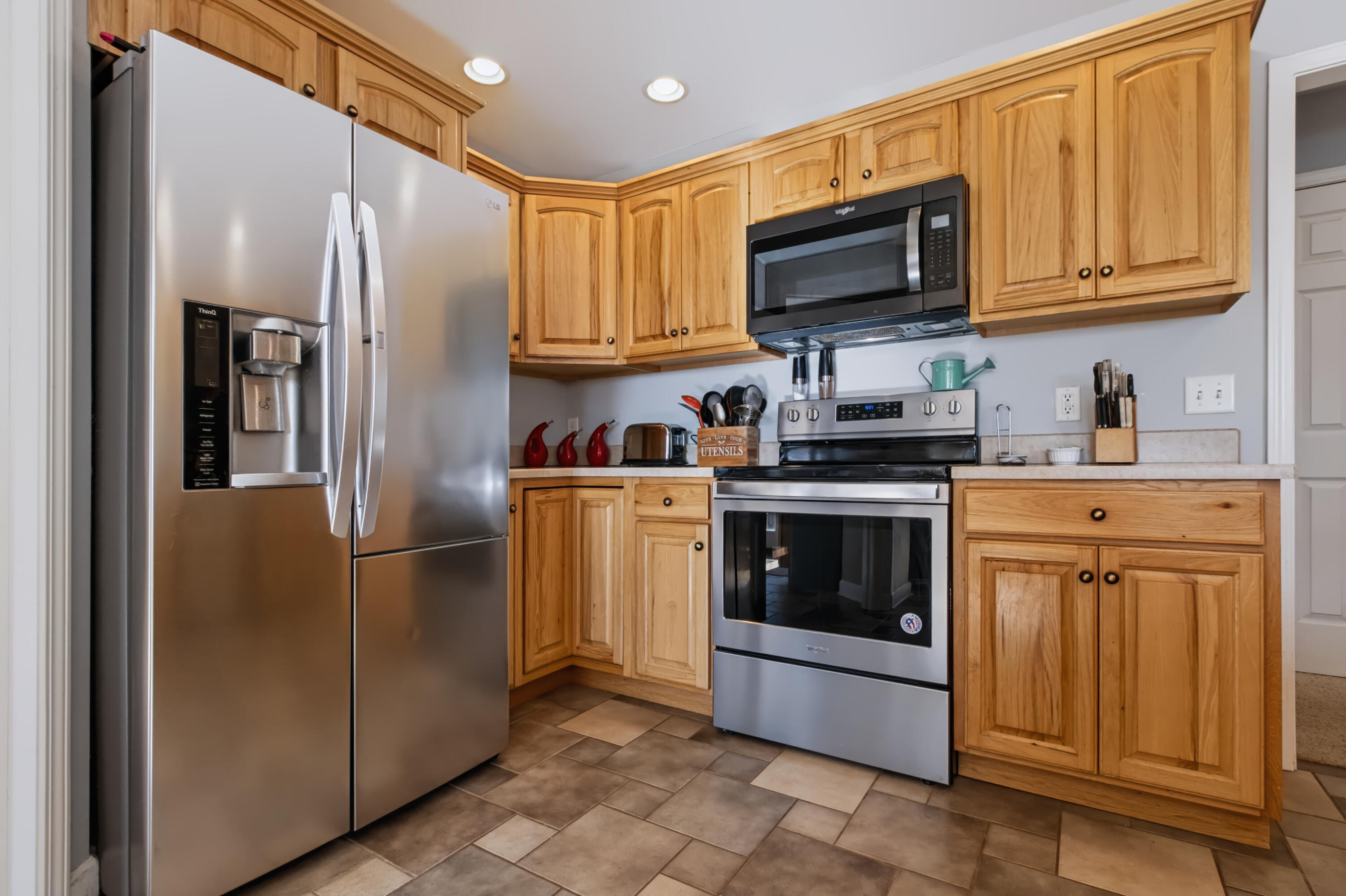 707 Tulip Drive Three Oaks MI 49128