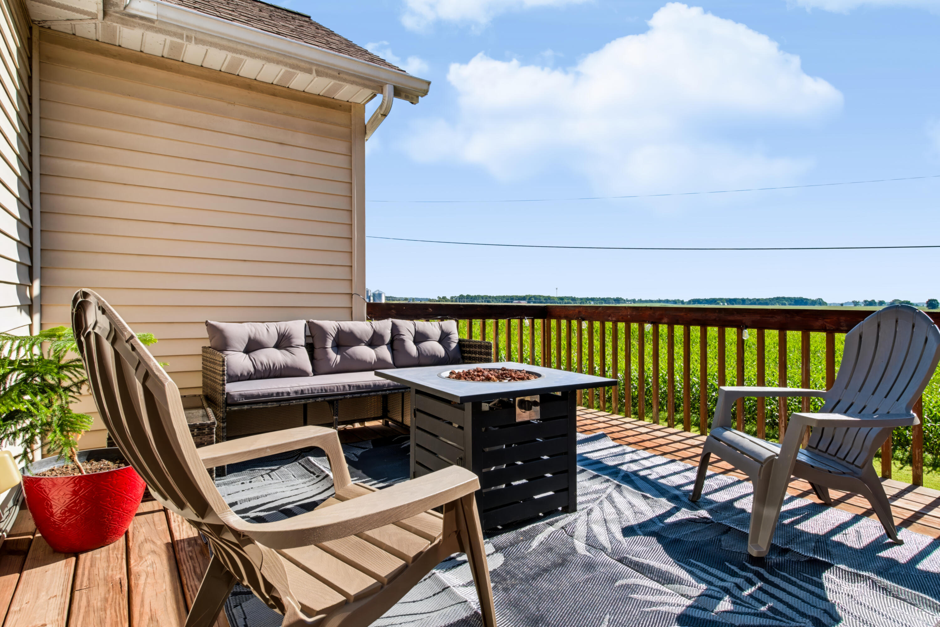 707 Tulip Drive Three Oaks MI 49128