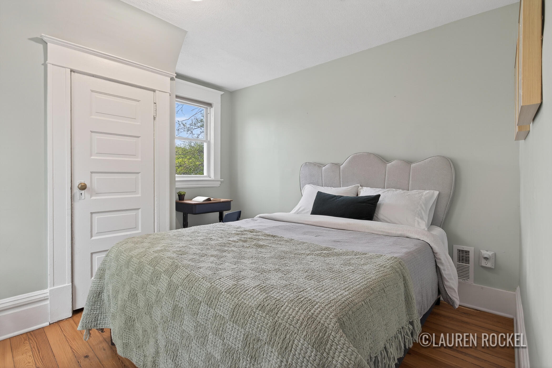 443 Dickinson Street SE Grand Rapids MI 49507