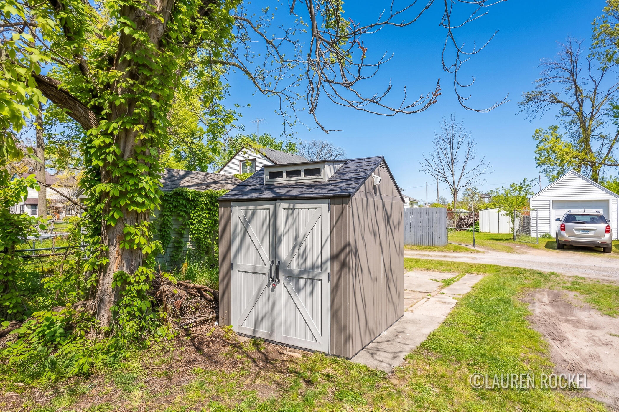 443 Dickinson Street SE Grand Rapids MI 49507