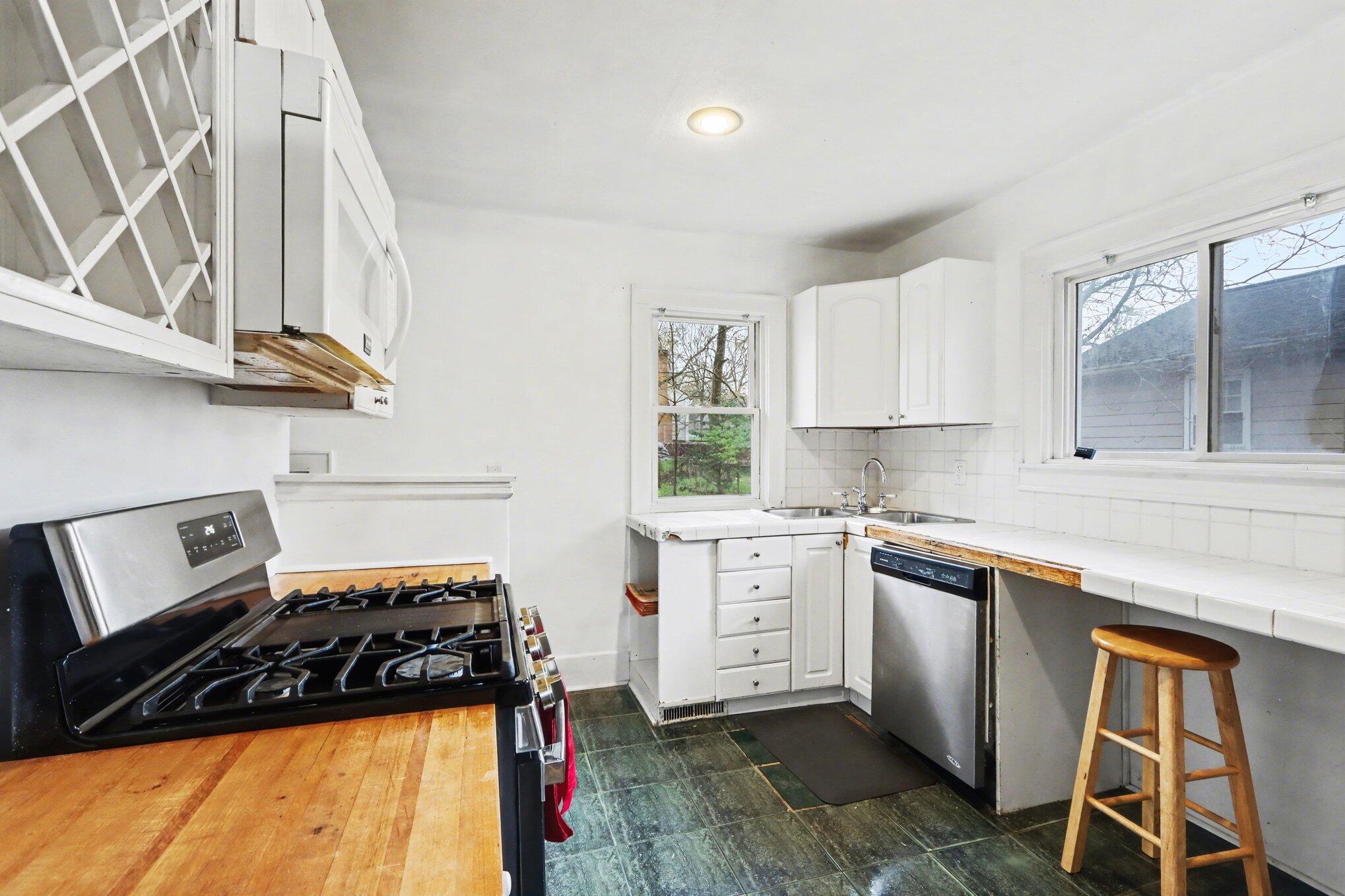 3723 Lovers Lane Kalamazoo MI 49001