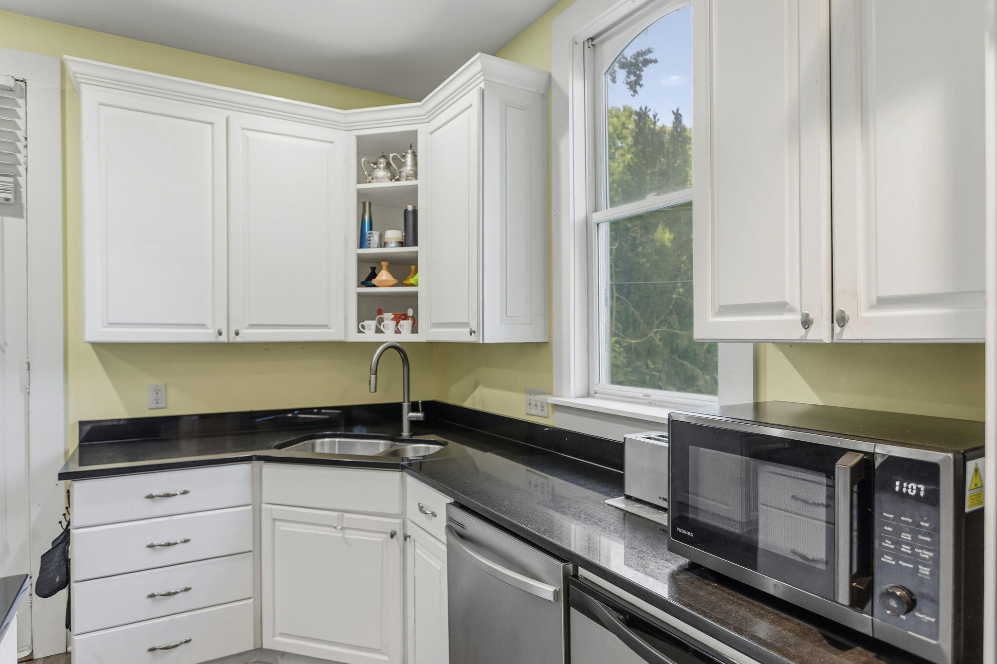 72861 8th Avenue South Haven MI 49090
