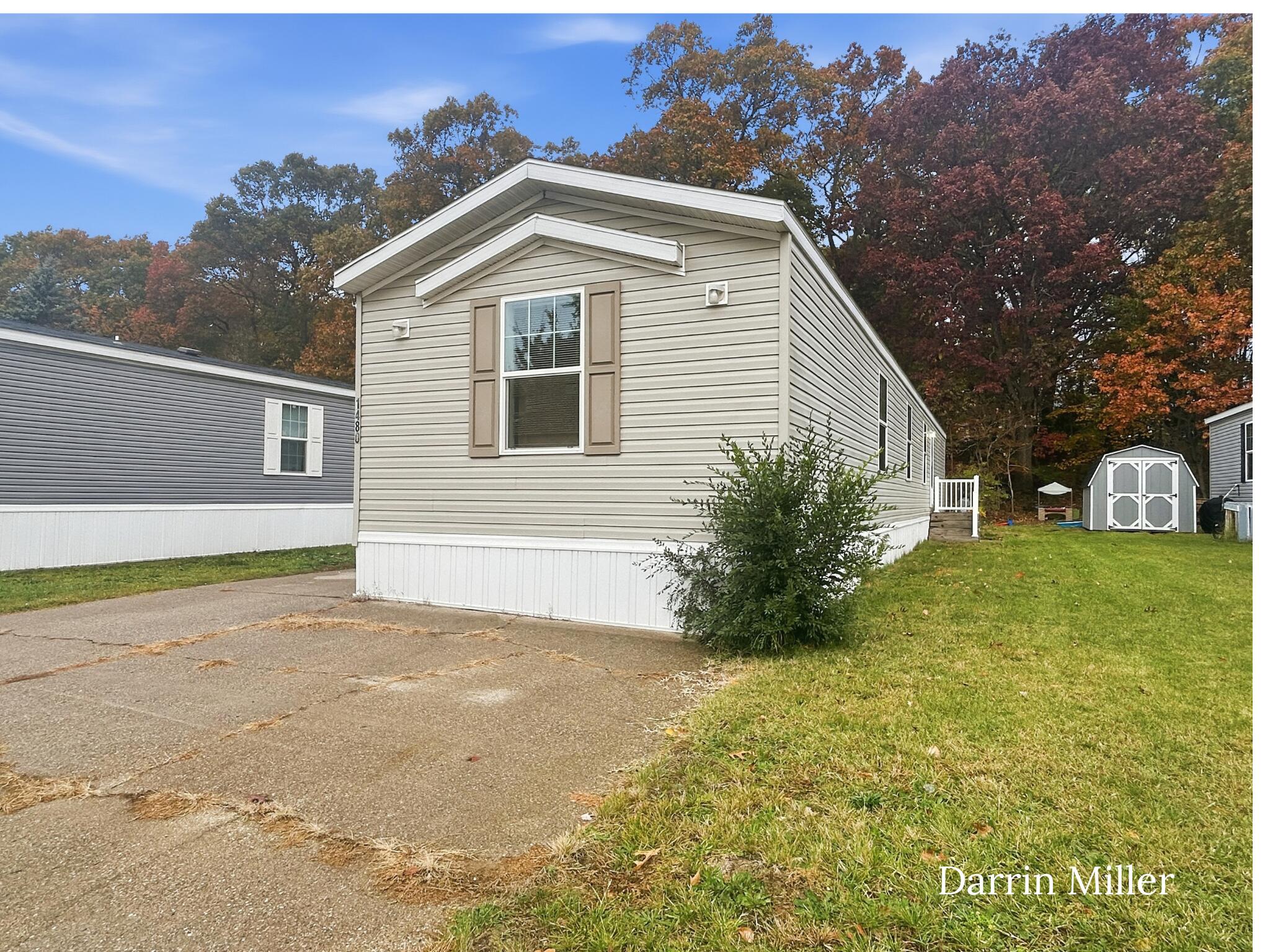 1480 Sarnia Street Norton Shores MI 49444