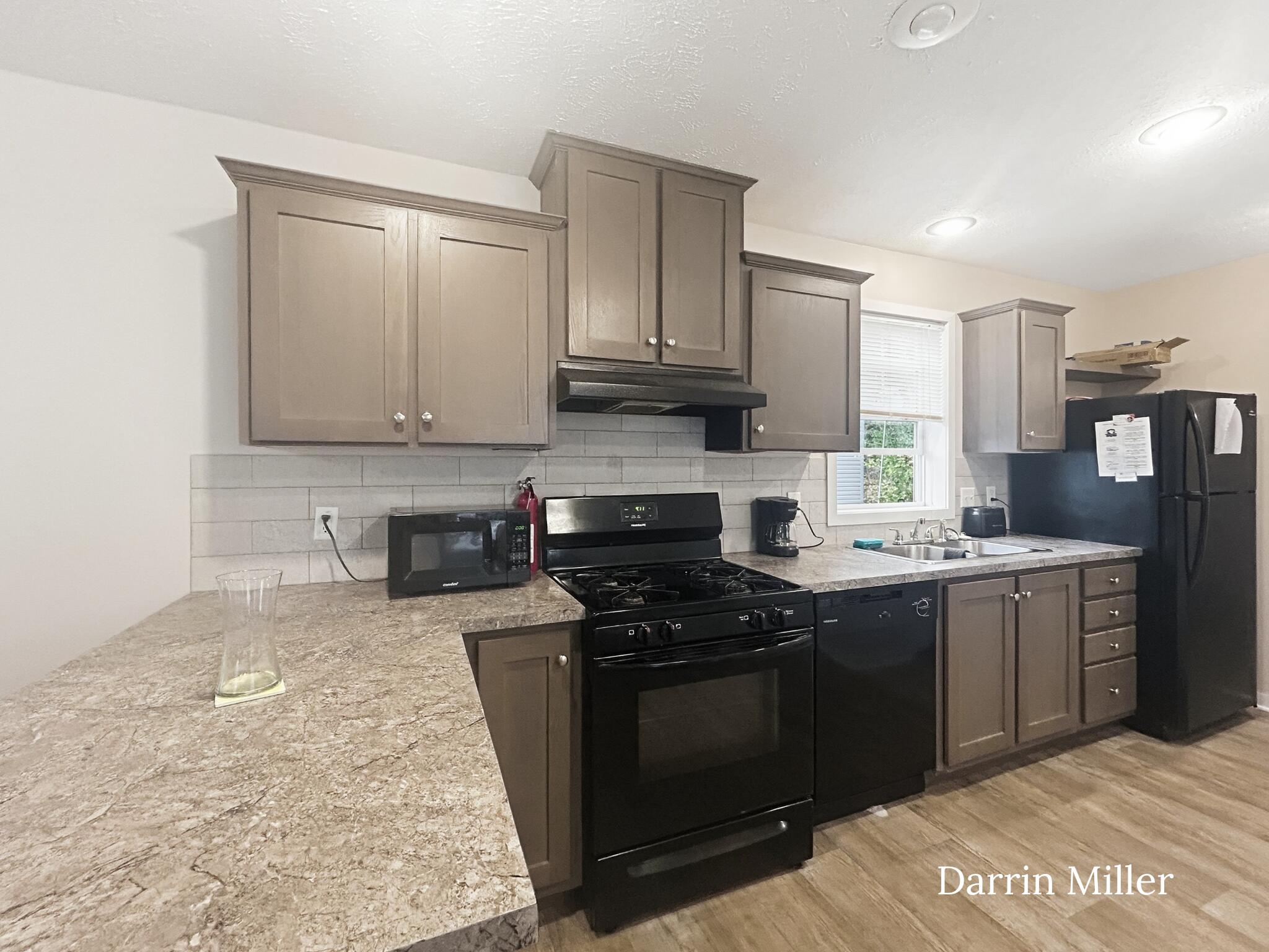 1480 Sarnia Street Norton Shores MI 49444