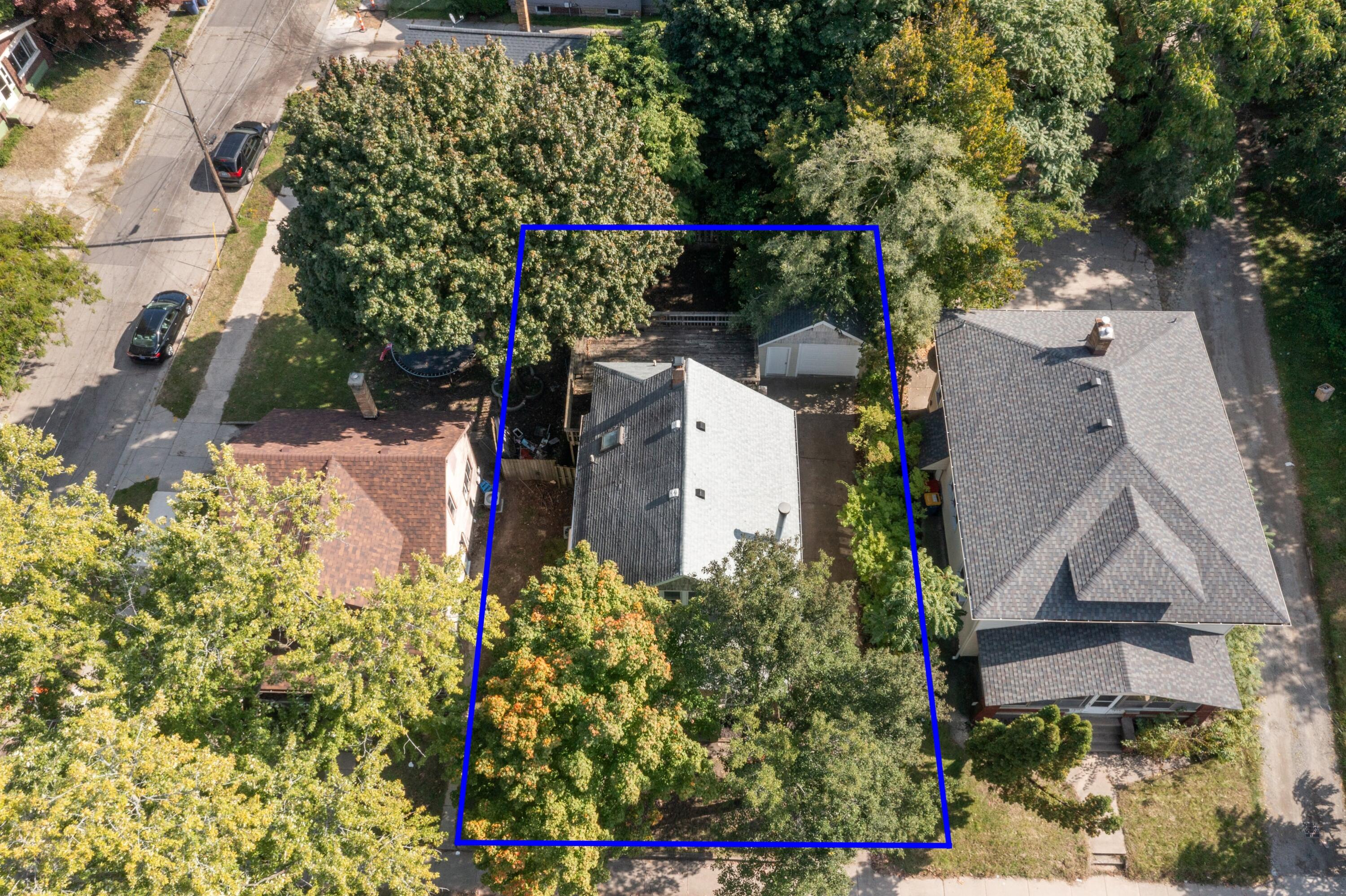 1340 Eastern Avenue SE Grand Rapids MI 49507