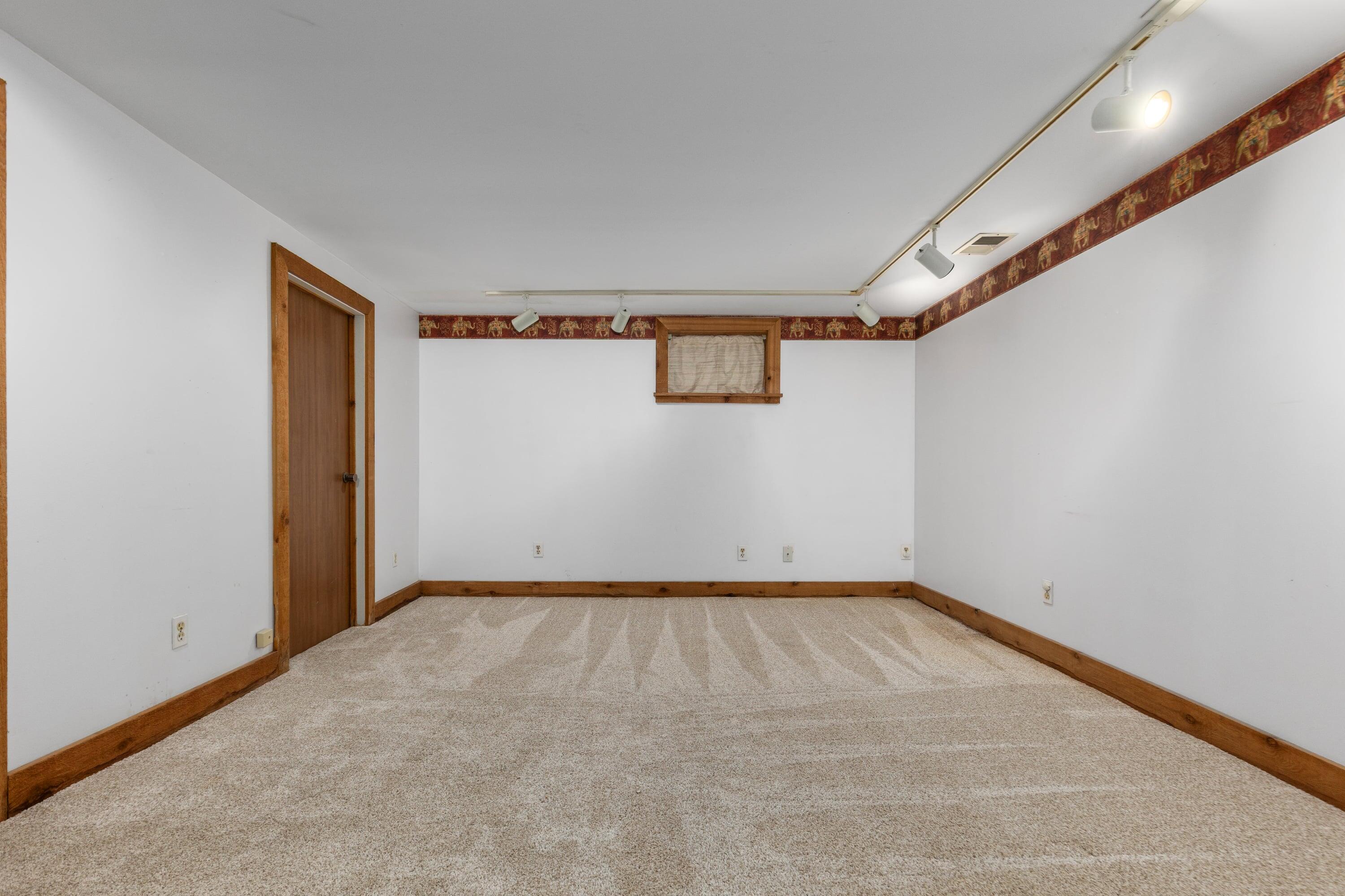 1340 Eastern Avenue SE Grand Rapids MI 49507
