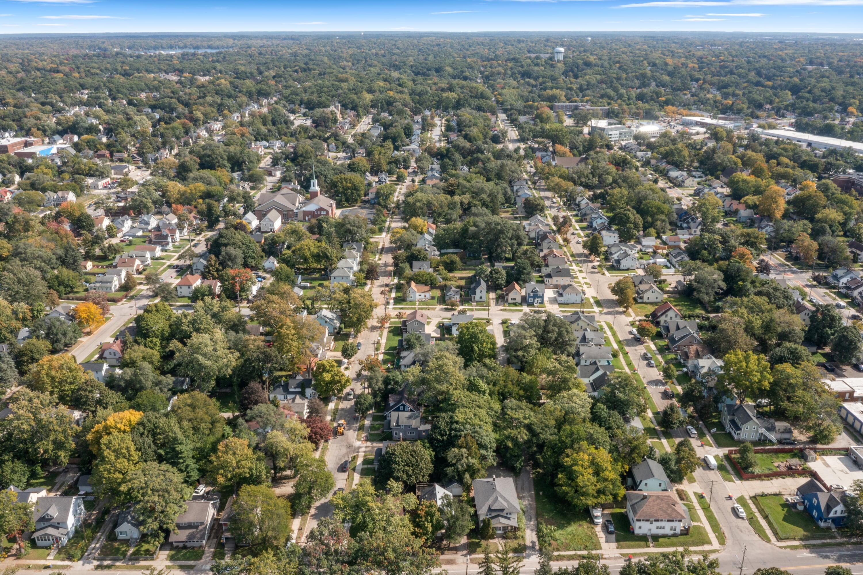 1340 Eastern Avenue SE Grand Rapids MI 49507