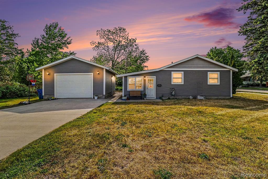 701 W Loomis Street Ludington MI 49431